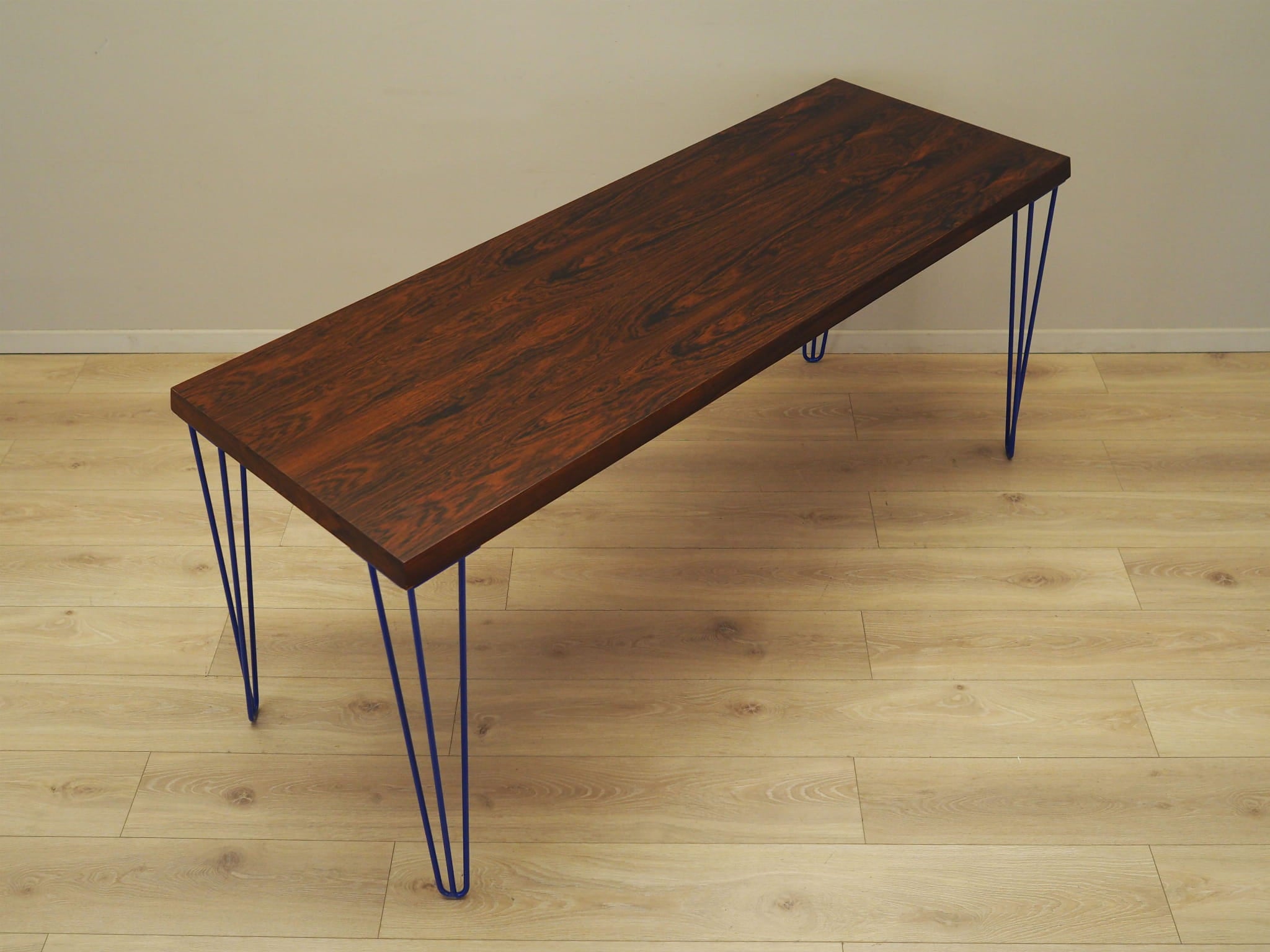 Desk,_Danish_Design,_Rosewood_Veneer,_1970s,_Denmark