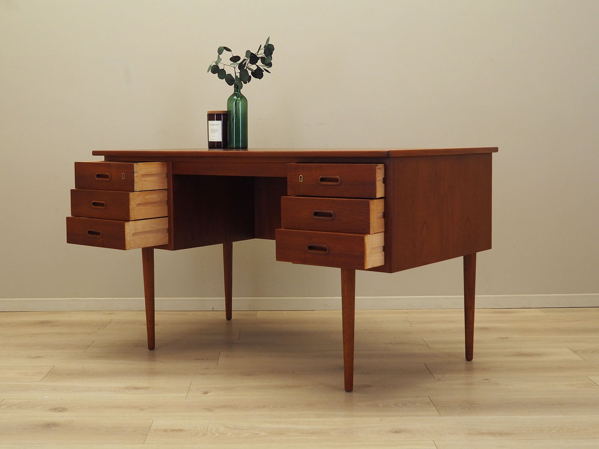 Desk,_Danish_Design,_Teak,_1960s,_Denmark