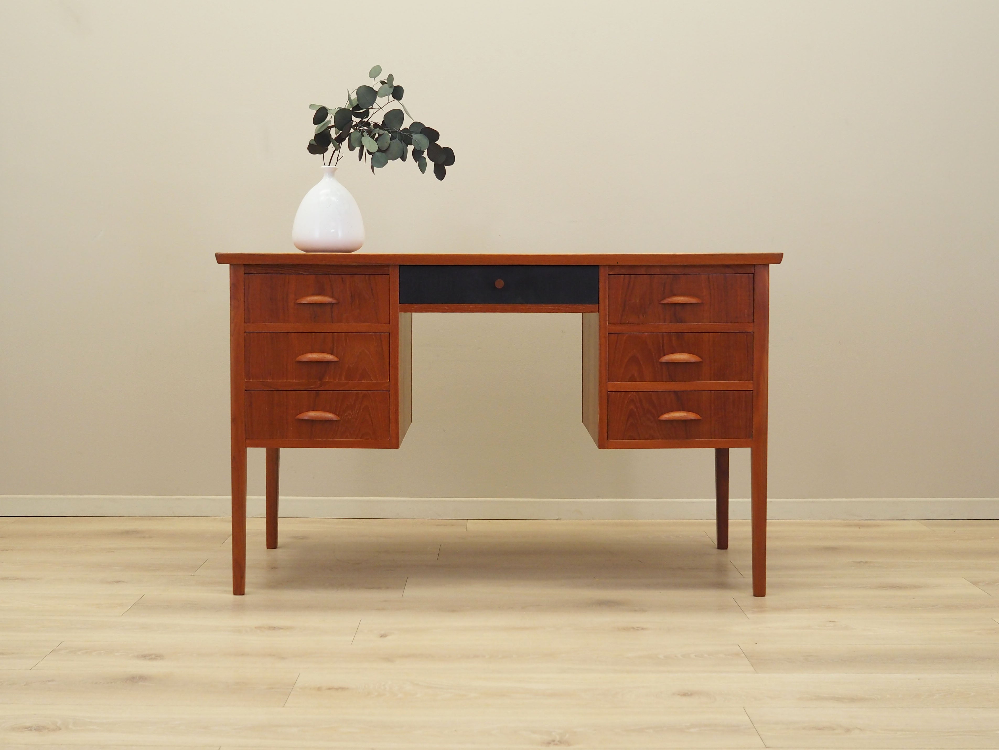 Desk,_Danish_Design,_Teak_Veneer,_1970s,_Denmark