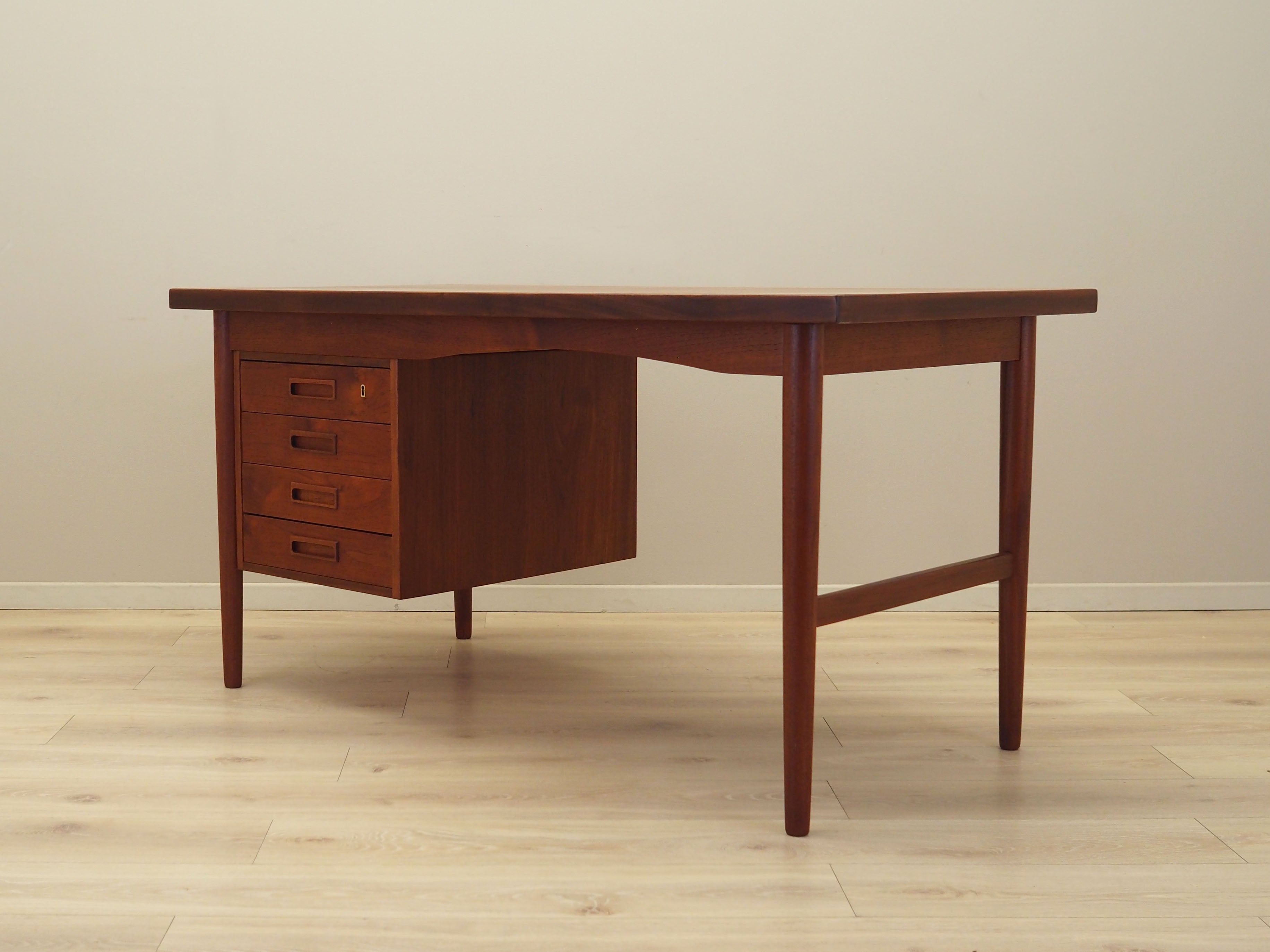Desk,_Danish_Design,_Teak_Veneer,_1970s,_Denmark