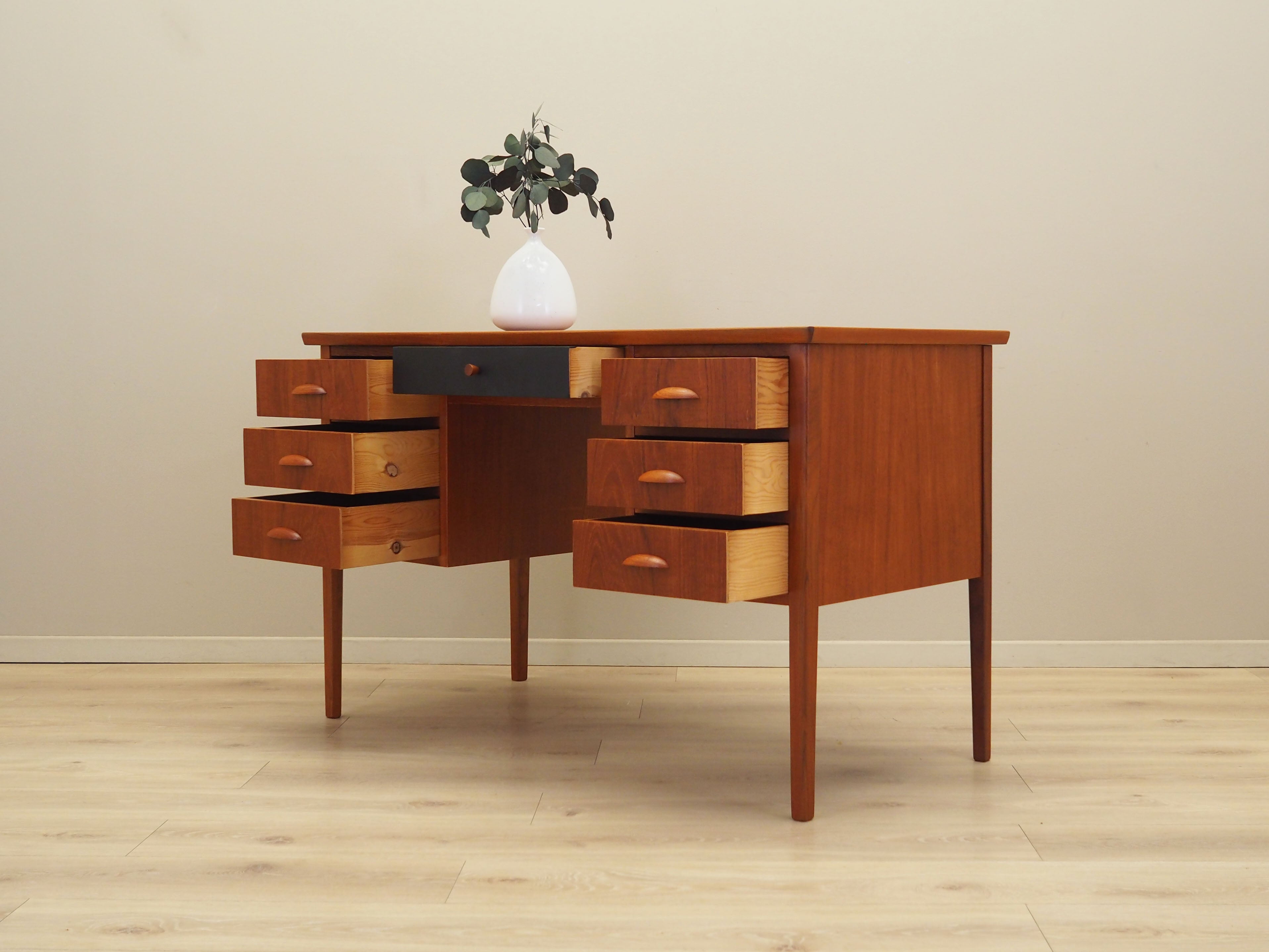 Desk,_Danish_Design,_Teak_Veneer,_1970s,_Denmark