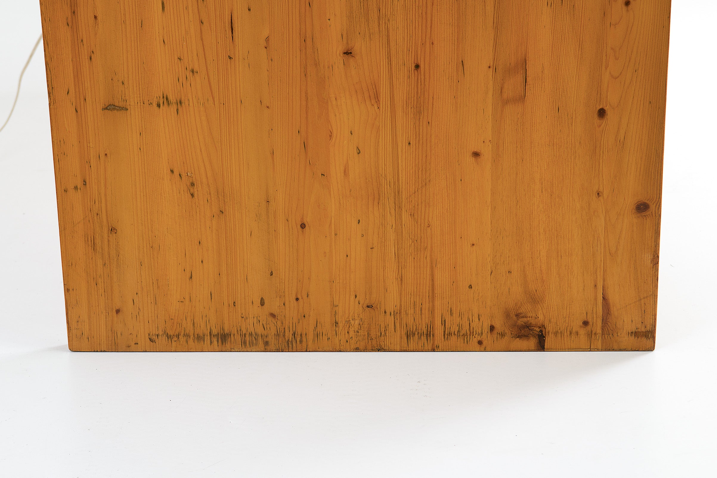 Desk_in_Solid_Pine_by_Ate_van_Apeldoorn