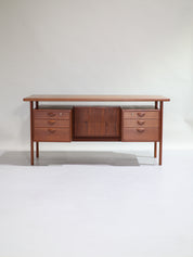 Desk_Kai_Kristiansen_FM60_teak_vintage_Danish_design