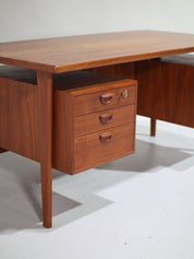 Desk_Kai_Kristiansen_FM60_teak_vintage_Danish_design