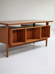Desk_Kai_Kristiansen_FM60_teak_vintage_Danish_design