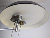 Desk_lamp_by_Enrique_Aparicio_for_Galaxia,_Delta_de_Oro_Award_1962