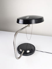 Desk_lamp_by_Enrique_Aparicio_for_Galaxia,_Delta_de_Oro_Award_1962