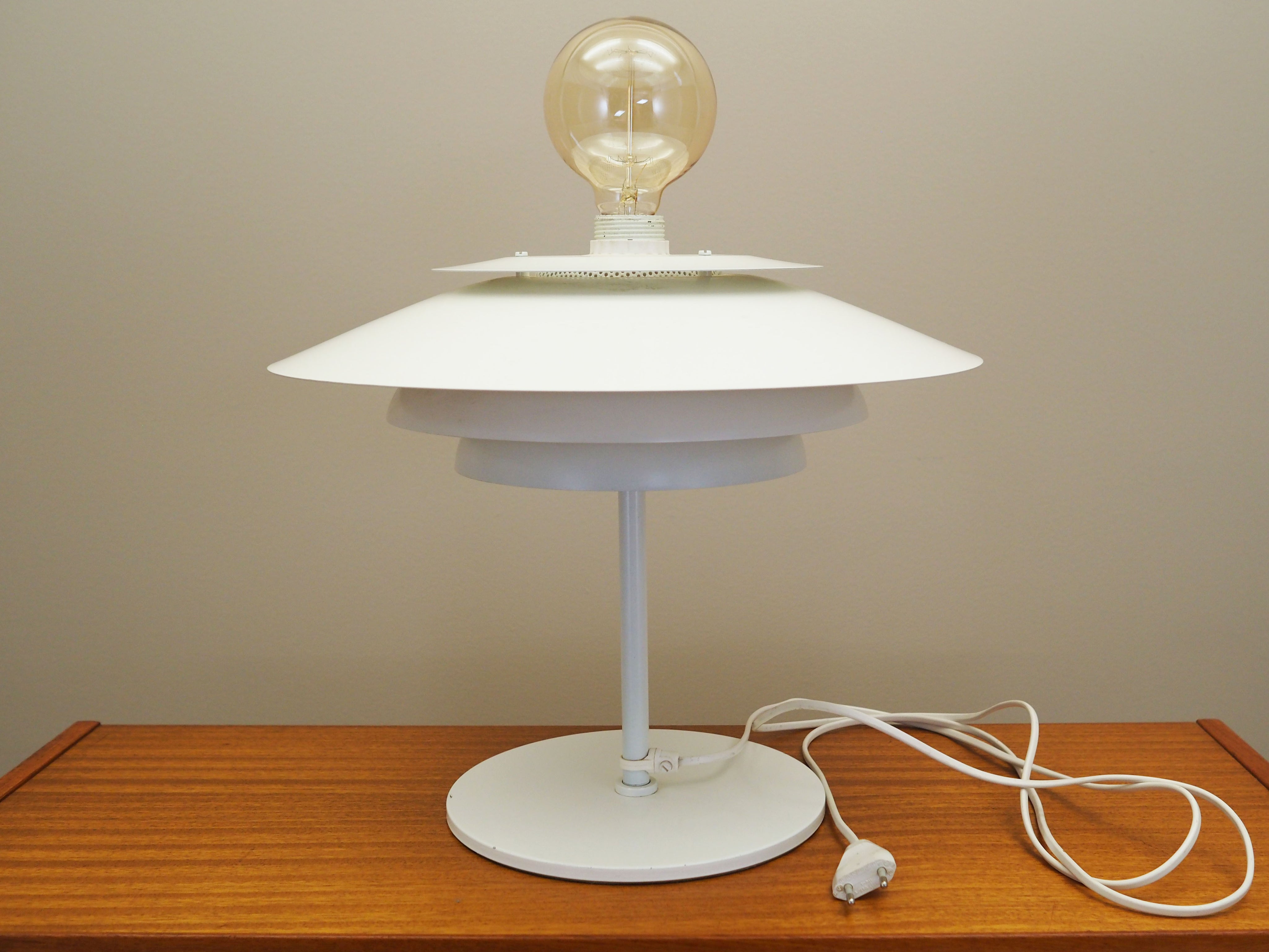 Danish_Adjustable_Metal_Desk_Lamp,_1970s,_Denmark