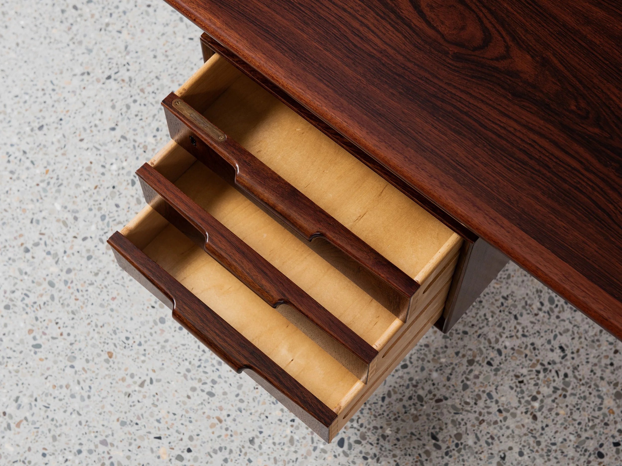 Desk_Model_75_by_Omann_Jun,_Rosewood,_1960s,_Denmark