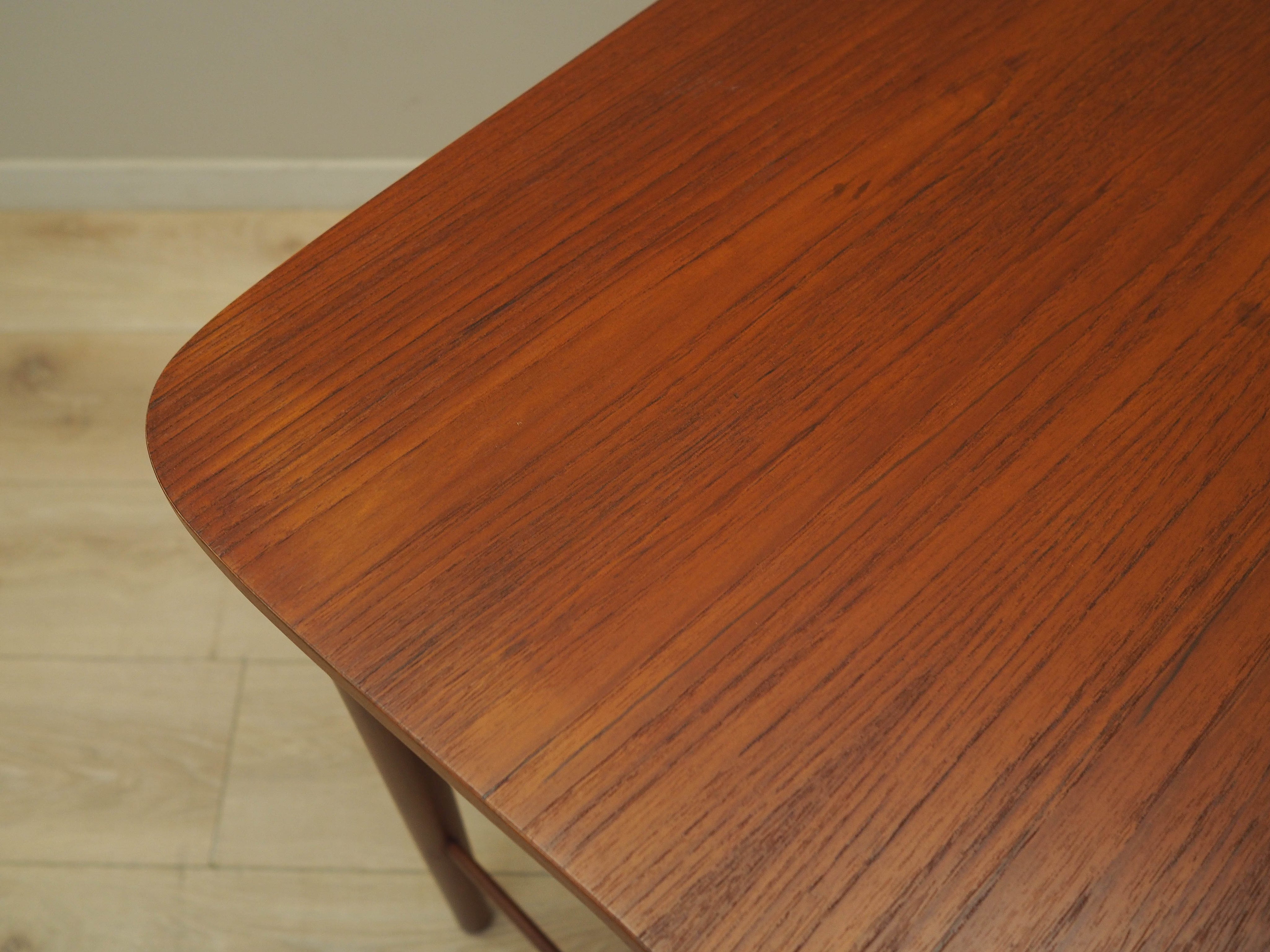 Desk,_Teak_Veneer,_1960s,_Denmark