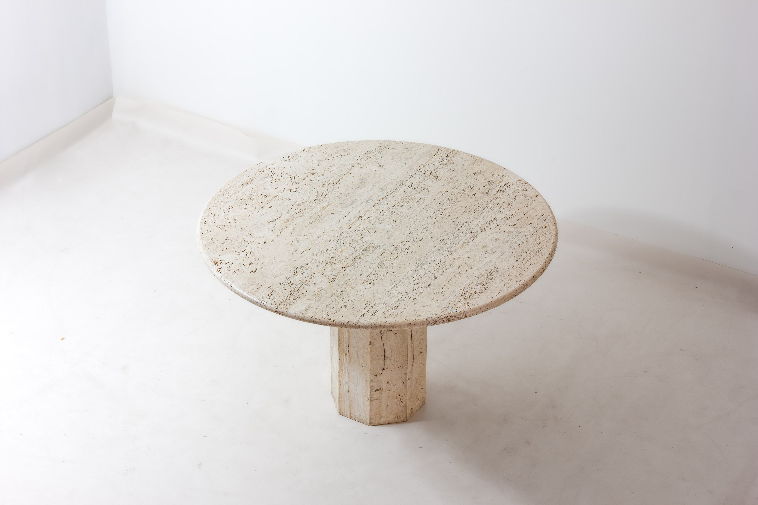 Vintage_Italian_Round_Travertine_Dining_Table,_1970s_Roman_Travertine_Mid_Century_Modern