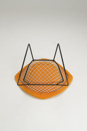 Wire_Chair_by_Harry_Bertoia_for_Knoll,_1952_Design,_USA