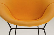 Wire_Chair_by_Harry_Bertoia_for_Knoll,_1952_Design,_USA