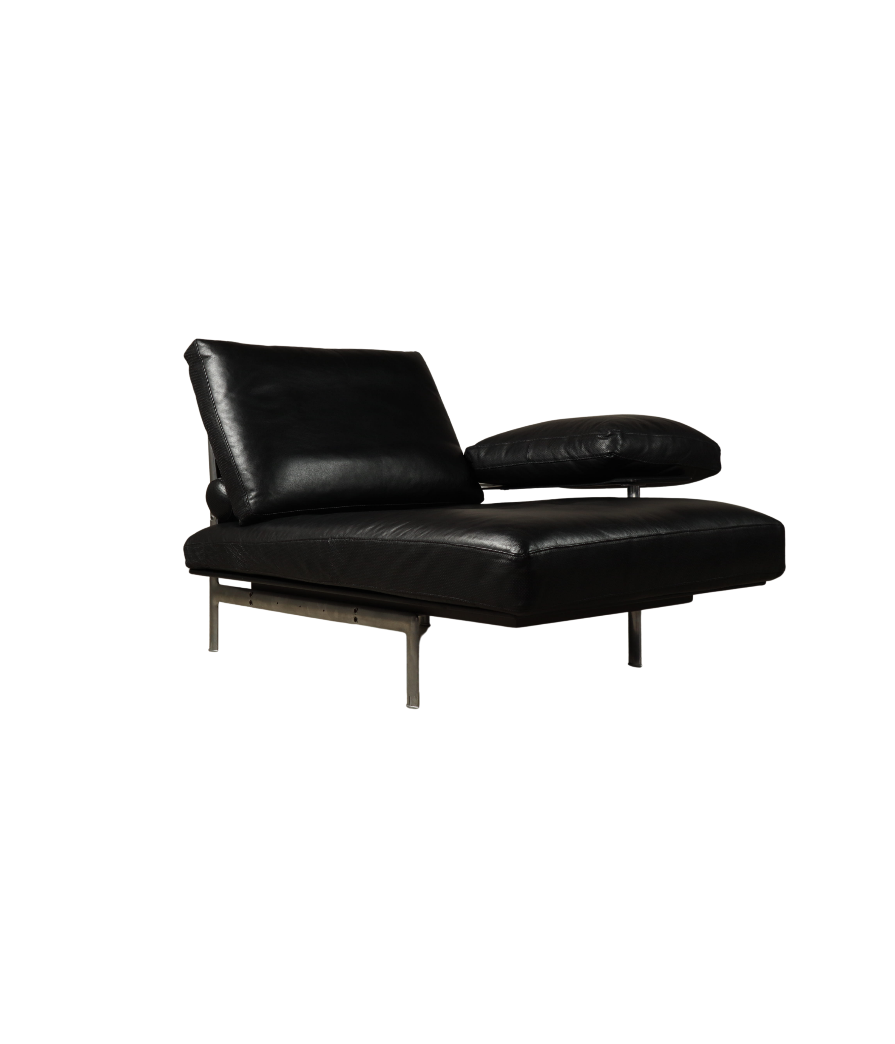 Diesis_Chaise_Longue_by_Antonio_Citterio_and_Paolo_Nava_for_B&B_Italia
