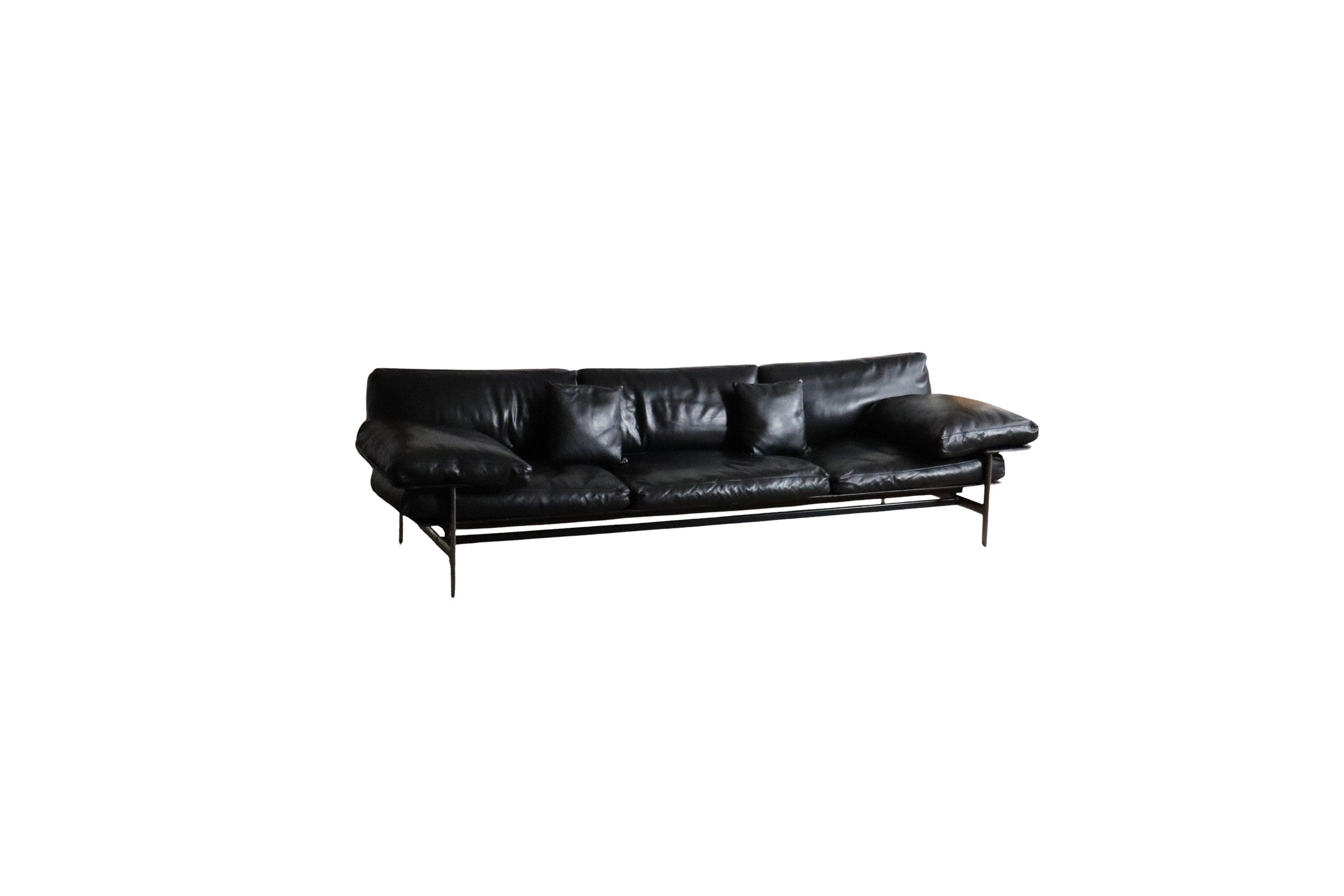 Diesis_Three_Seater_Sofa_In_Black_Leather_By_Antonio_Citterio_For_B&B_Italia,_1970s