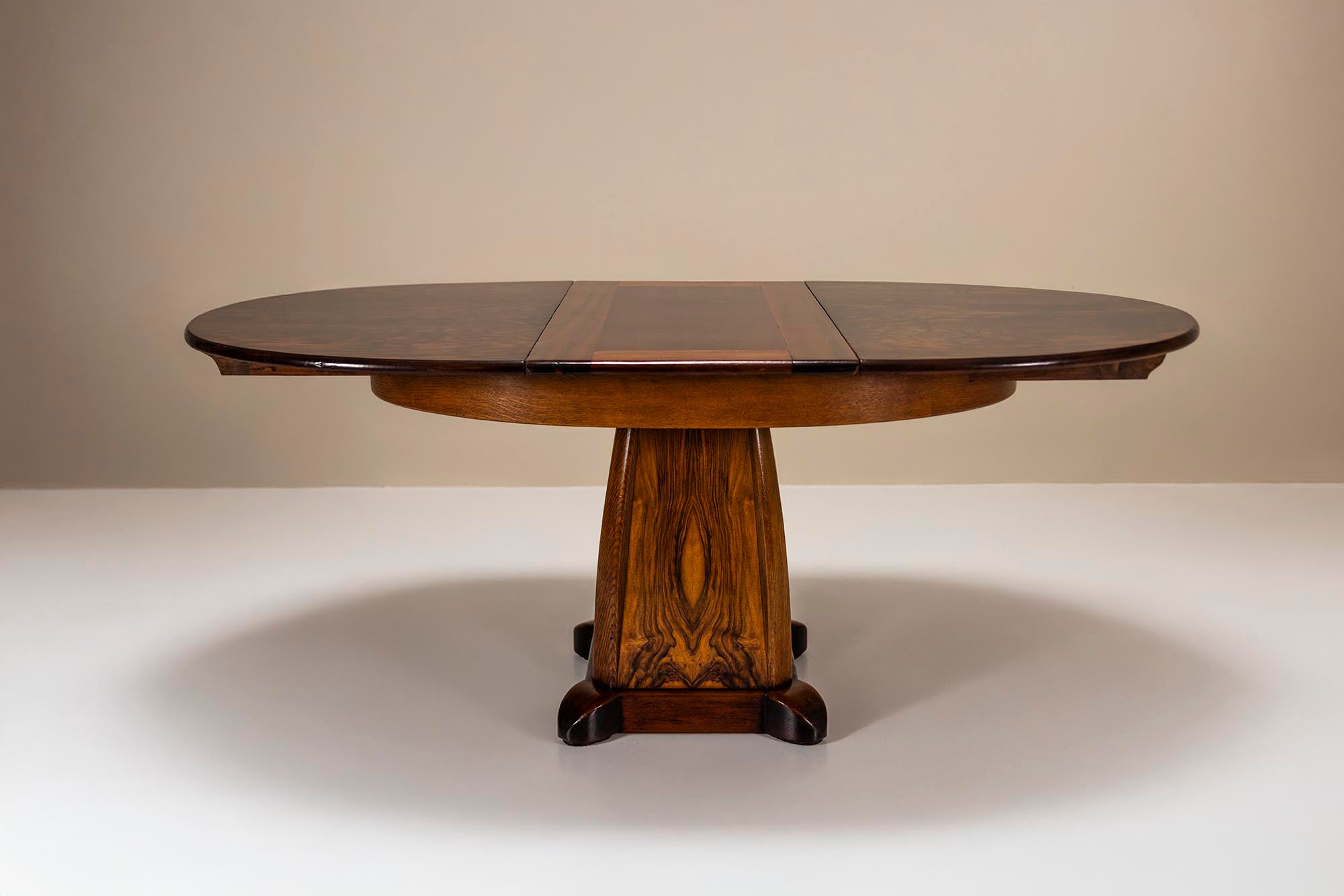 Dining_Table_by_Paul_Bromberg_for_Pander,_The_Netherlands_1927