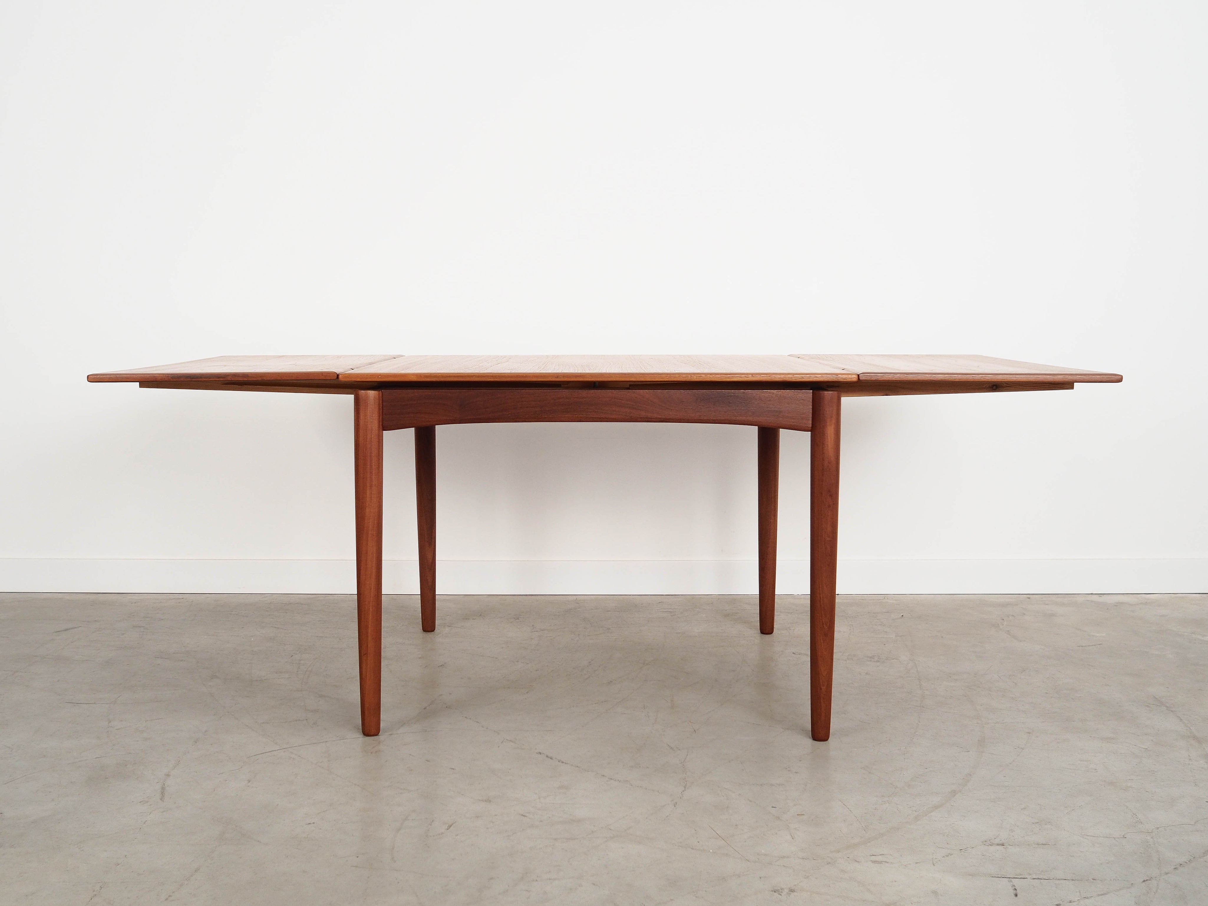 Dining_Table,_Teak,_1970s,_Denmark