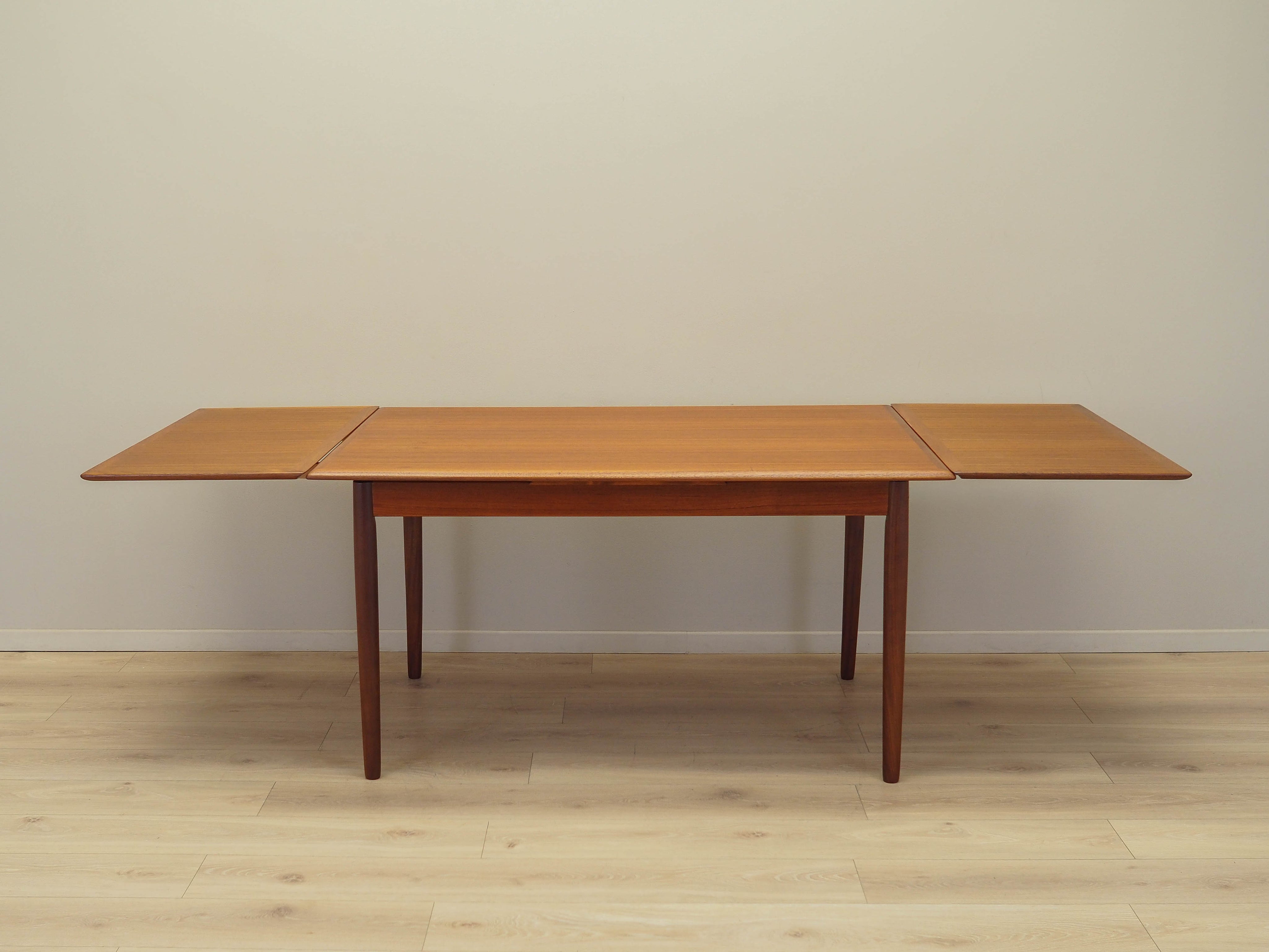 Danish_Teak_Table_by_Unknown_Designer,_1970s,_Denmark