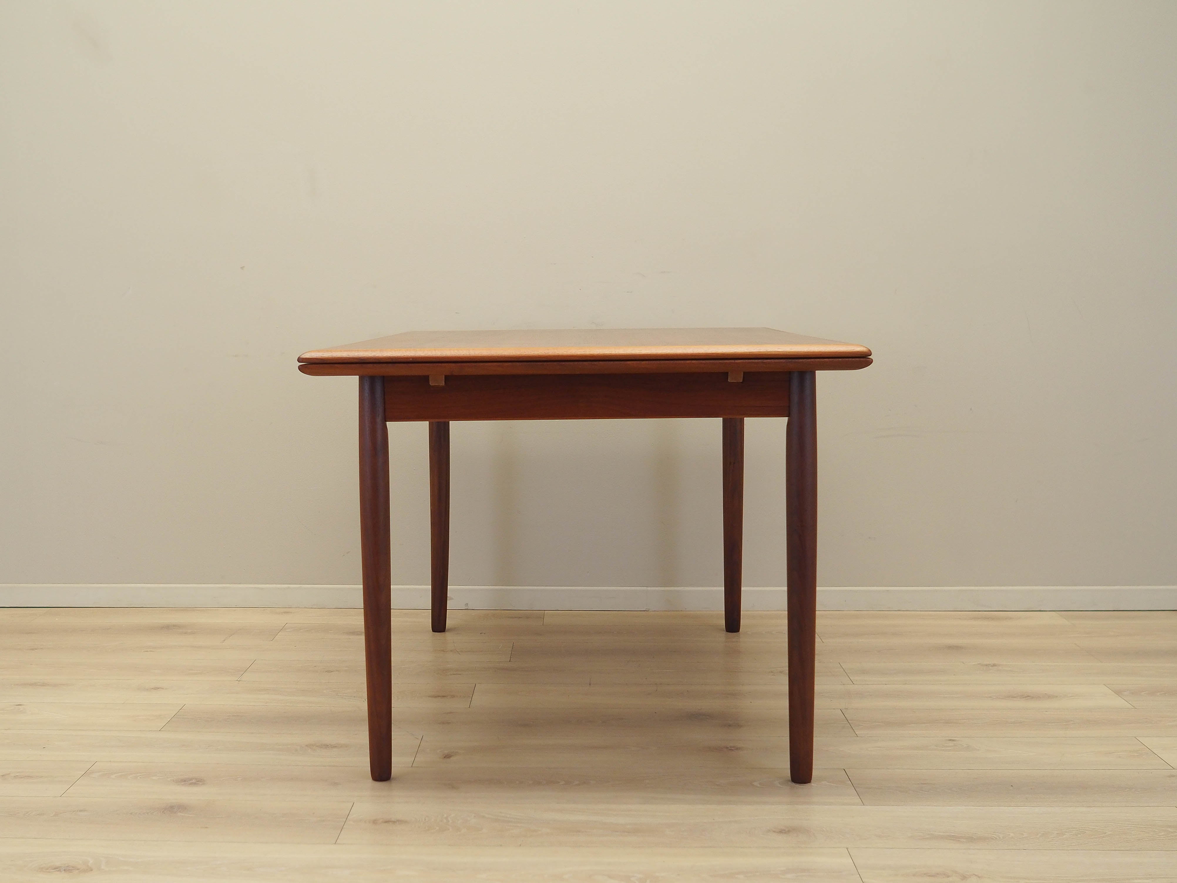 Danish_Teak_Table_by_Unknown_Designer,_1970s,_Denmark