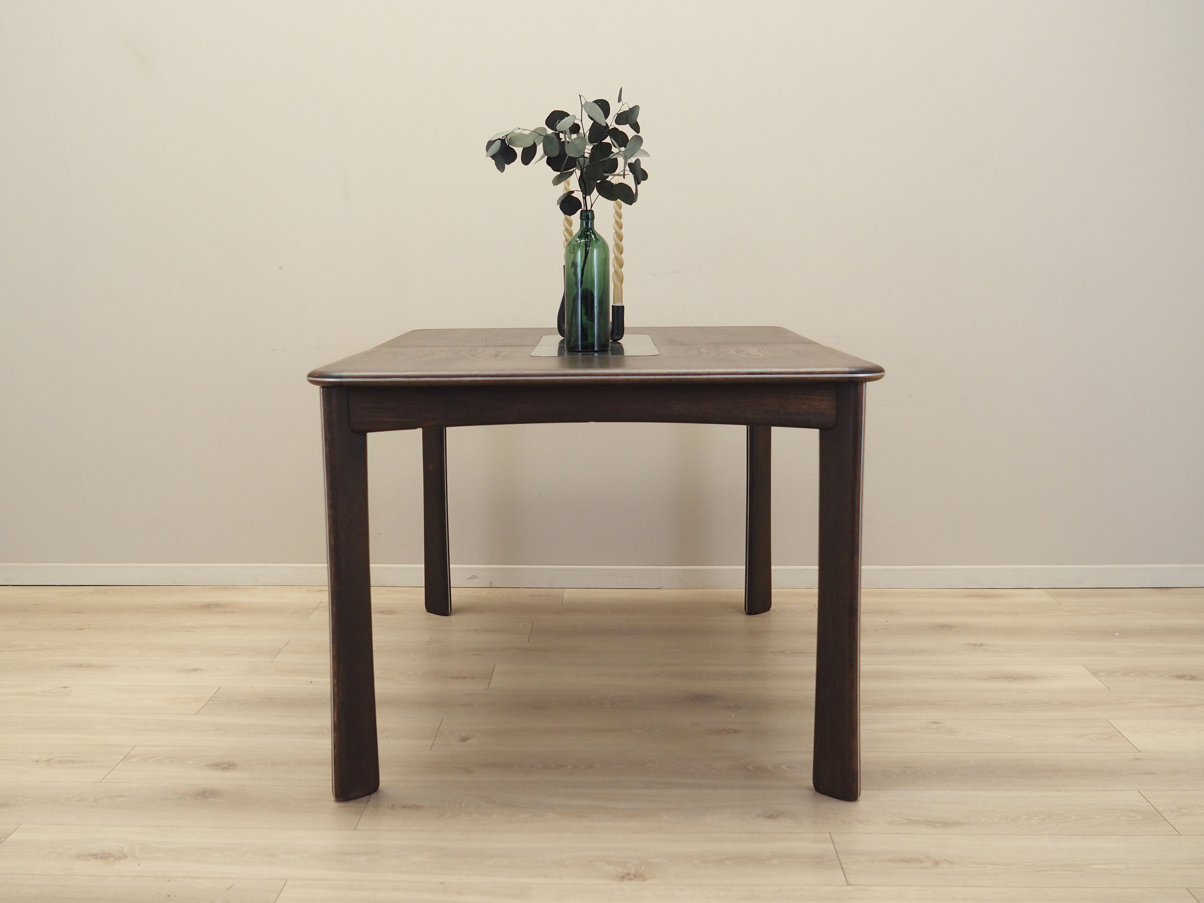 Dining_table,_Uldum,_Oak_Wood,_1970s,_Denmark