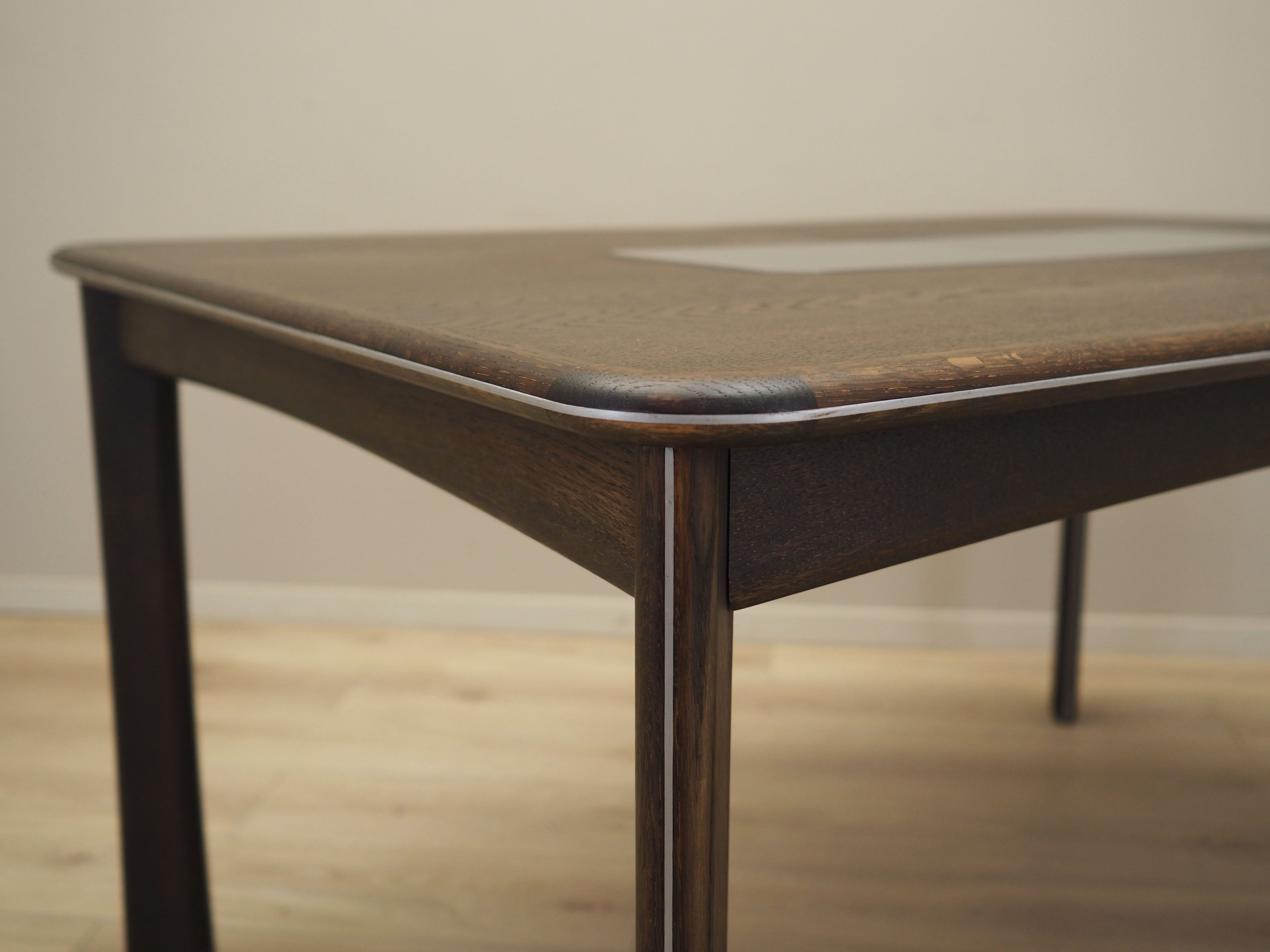 Dining_table,_Uldum,_Oak_Wood,_1970s,_Denmark