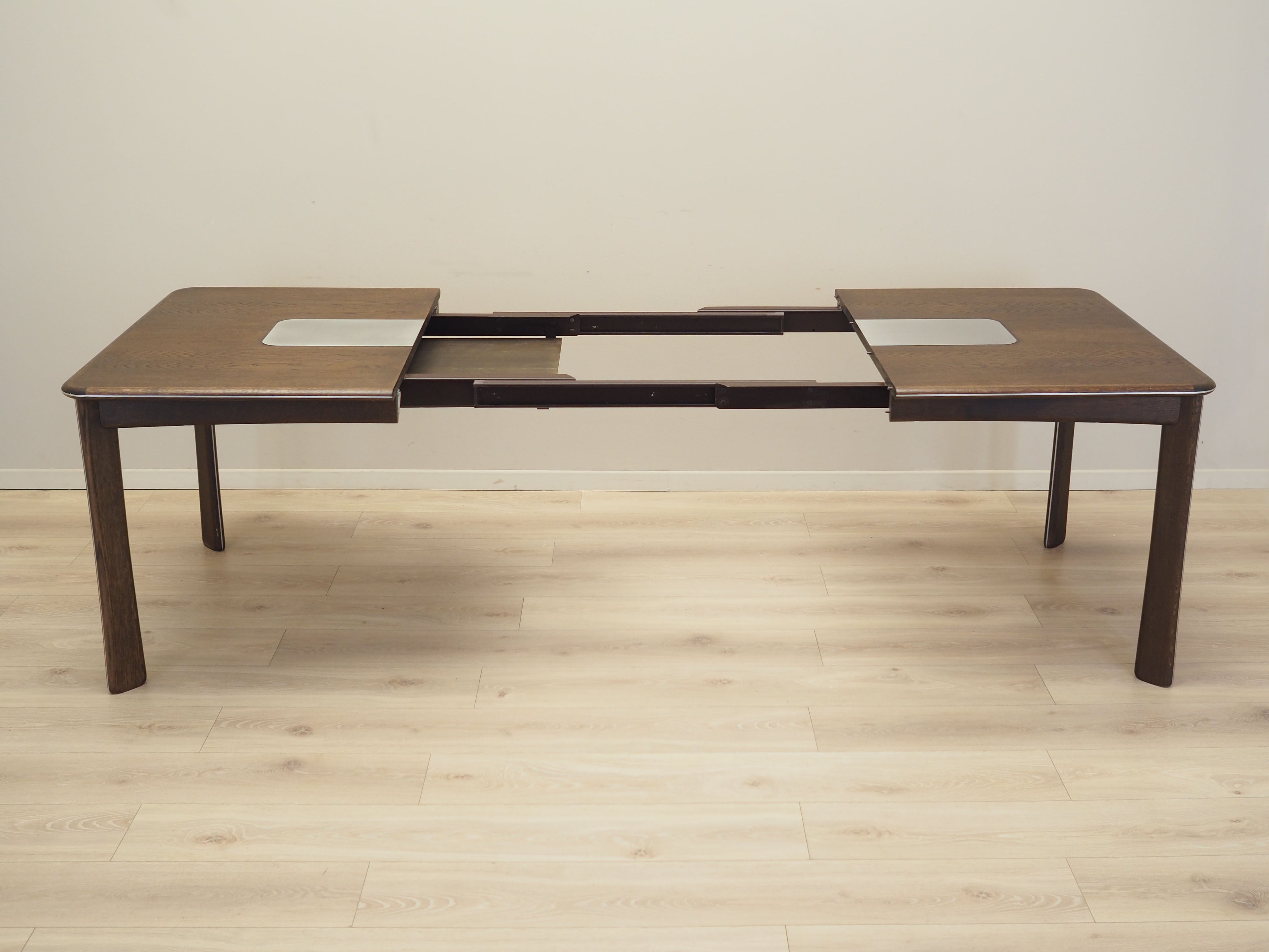 Dining_table,_Uldum,_Oak_Wood,_1970s,_Denmark