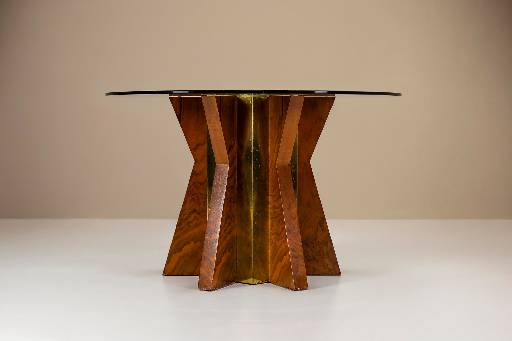 Round_Glass_Top_Dining_Table_by_Tommaso_Barbi_from_1970s_Italy