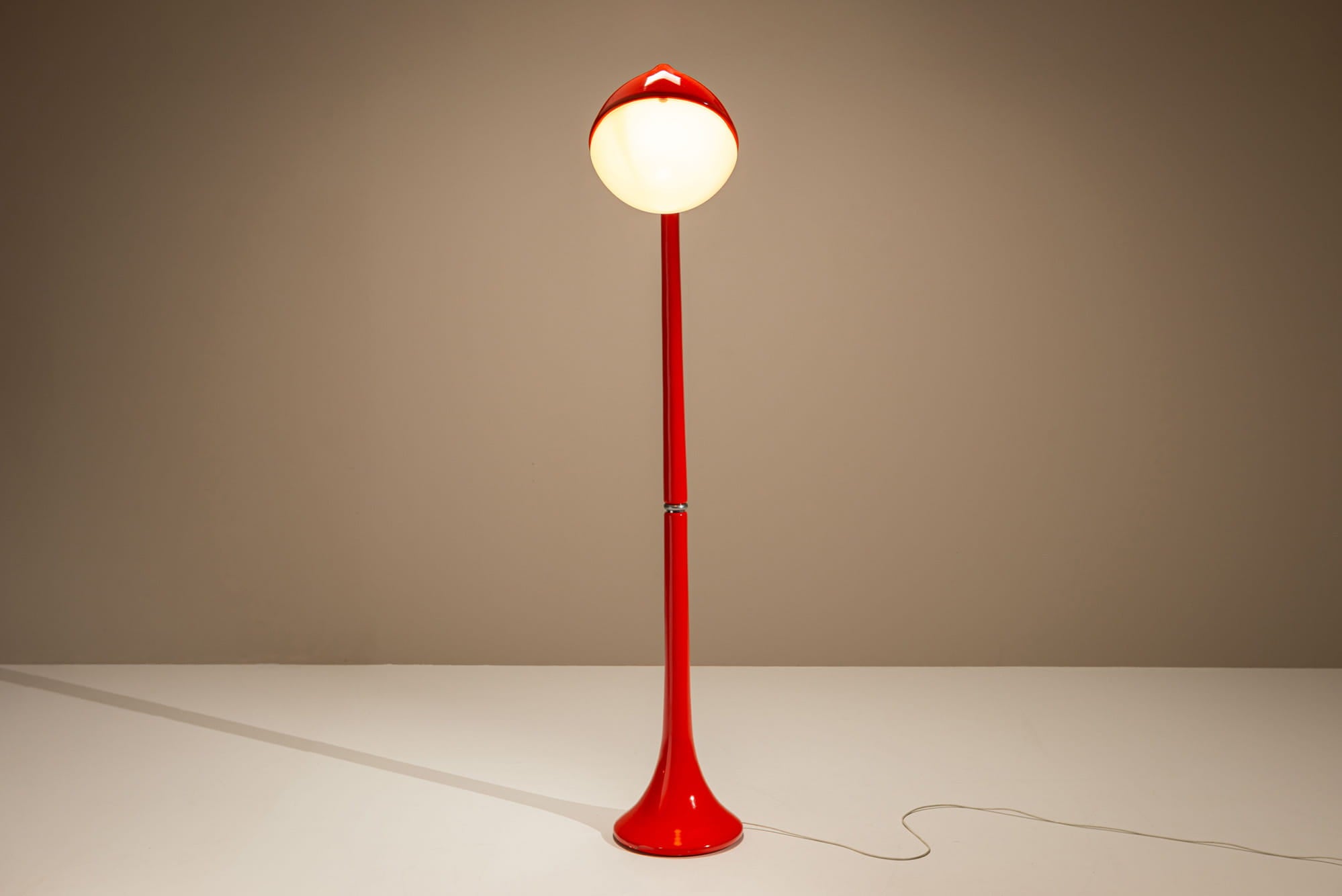 Fabio_Lenci_DL5_Lampione_Floor_Lamp_for_Guzzini,_Red,_1970s