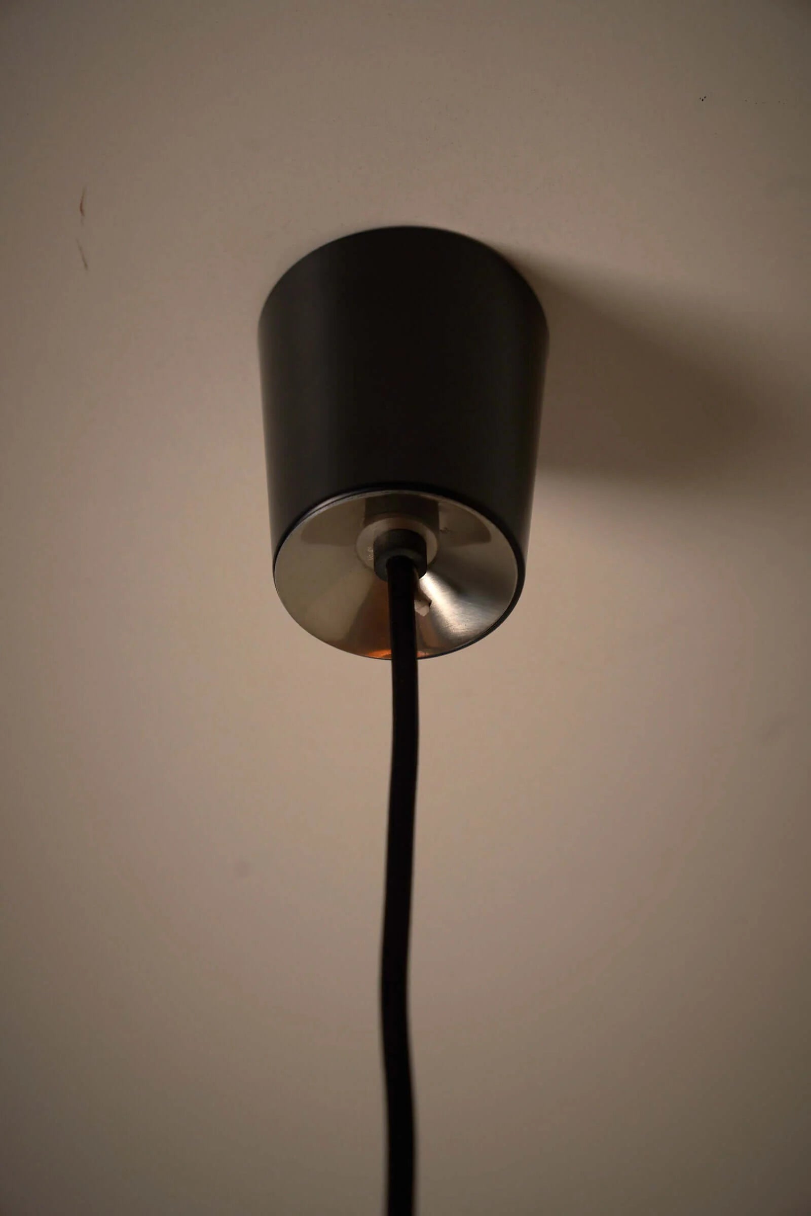 Dome_Pendant_Lamp,_B+L_Leuchten,_Opal_Glass,_1960,_Germany