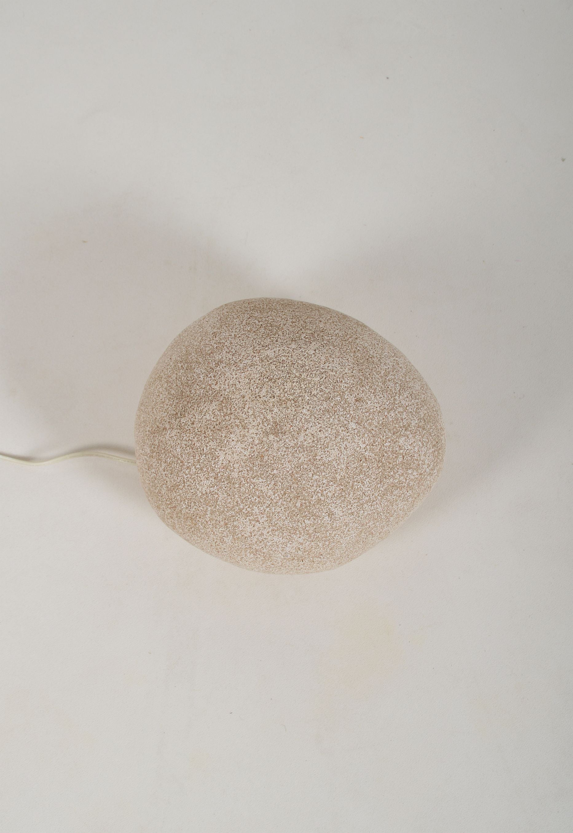 Dora_rock_lamp_designed_by_André_Cazenave_for_Habitat,_1980