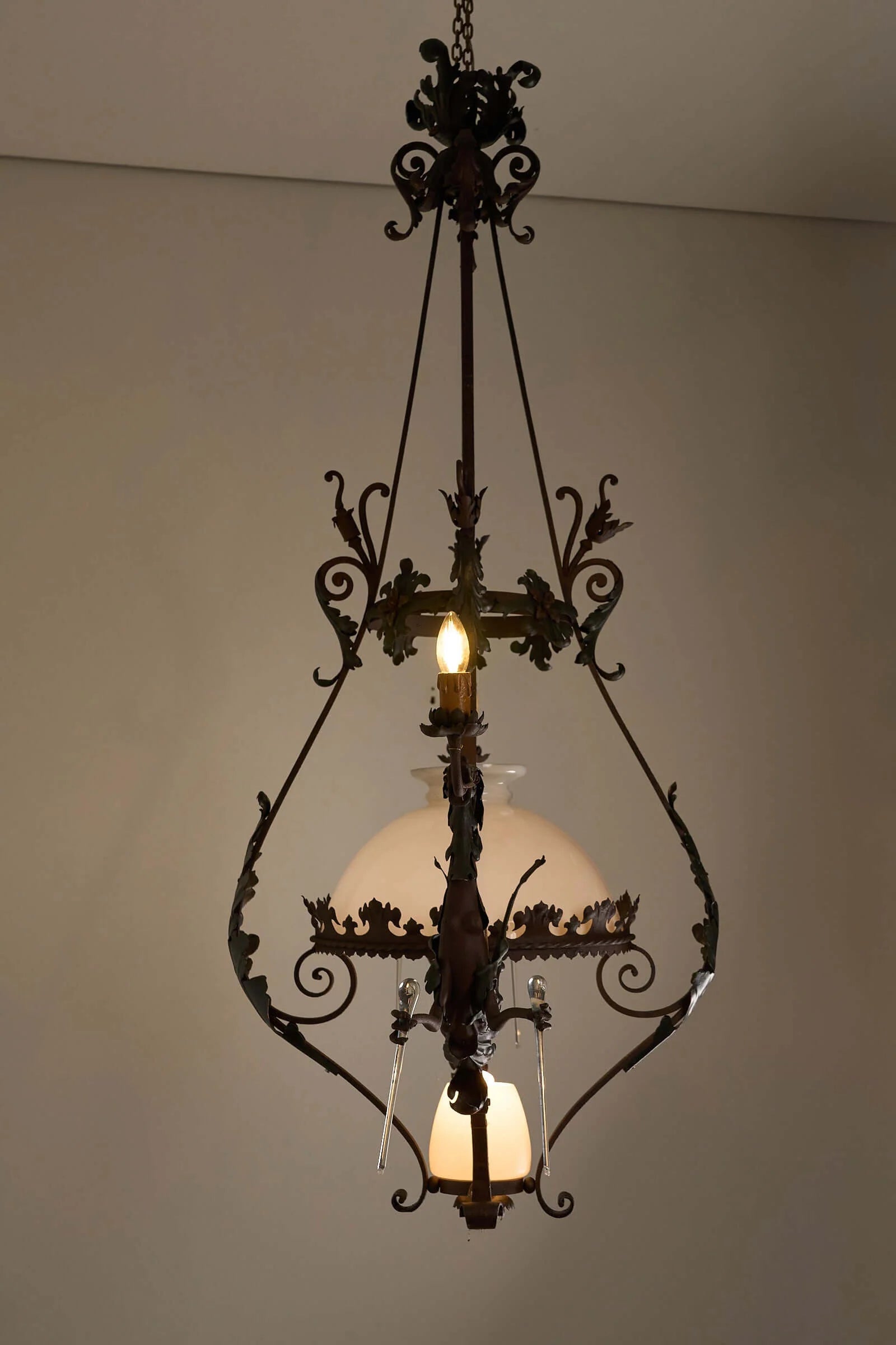 Dragon_Chandelier,_Wrought_Iron_&_Glass,_circa_1900,_Belgium