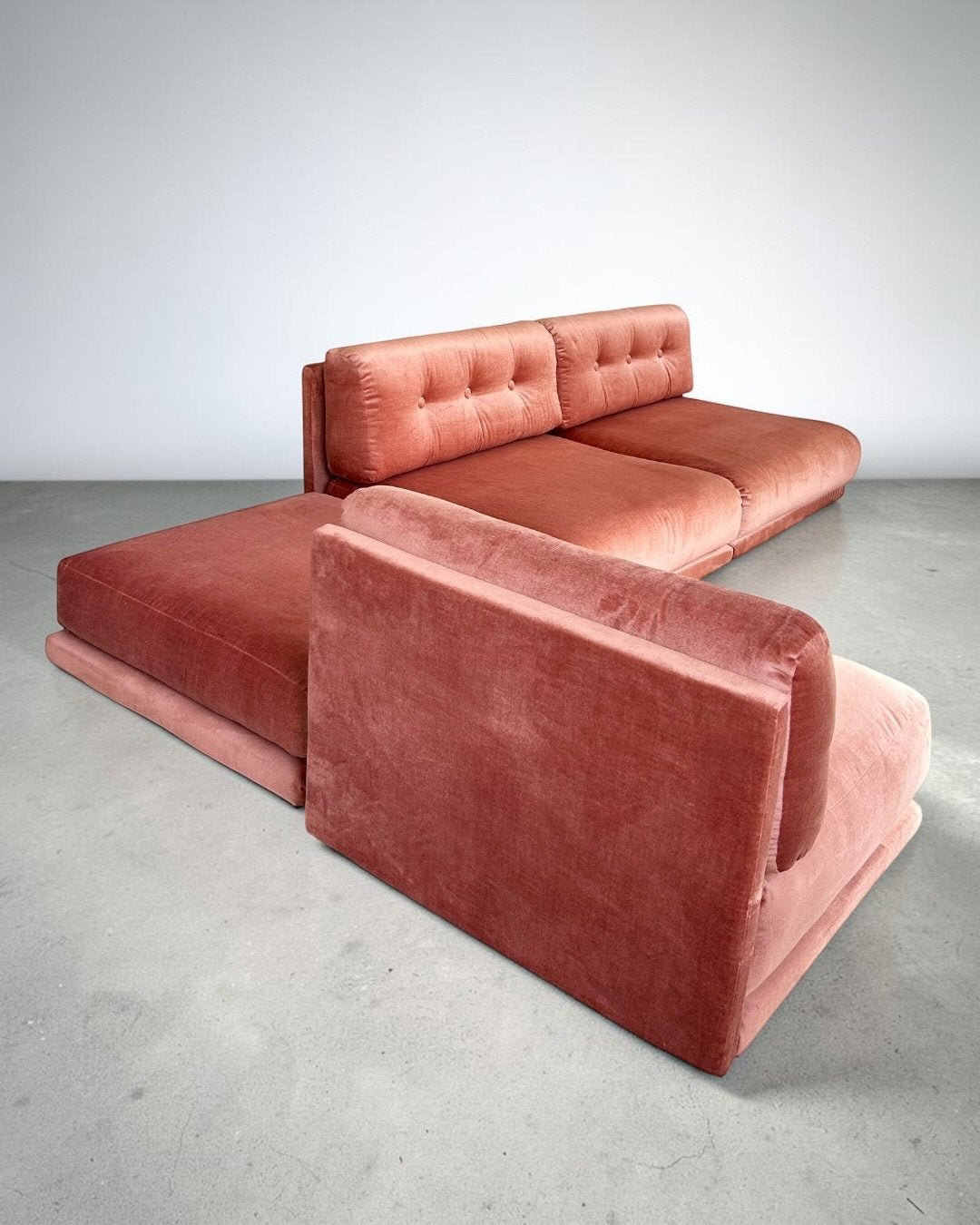 Set_of_4_Modular_Sectional_Sofa_by_Salpol_in_Terracotta_Dralon_Velvet,_Italy,_1970s