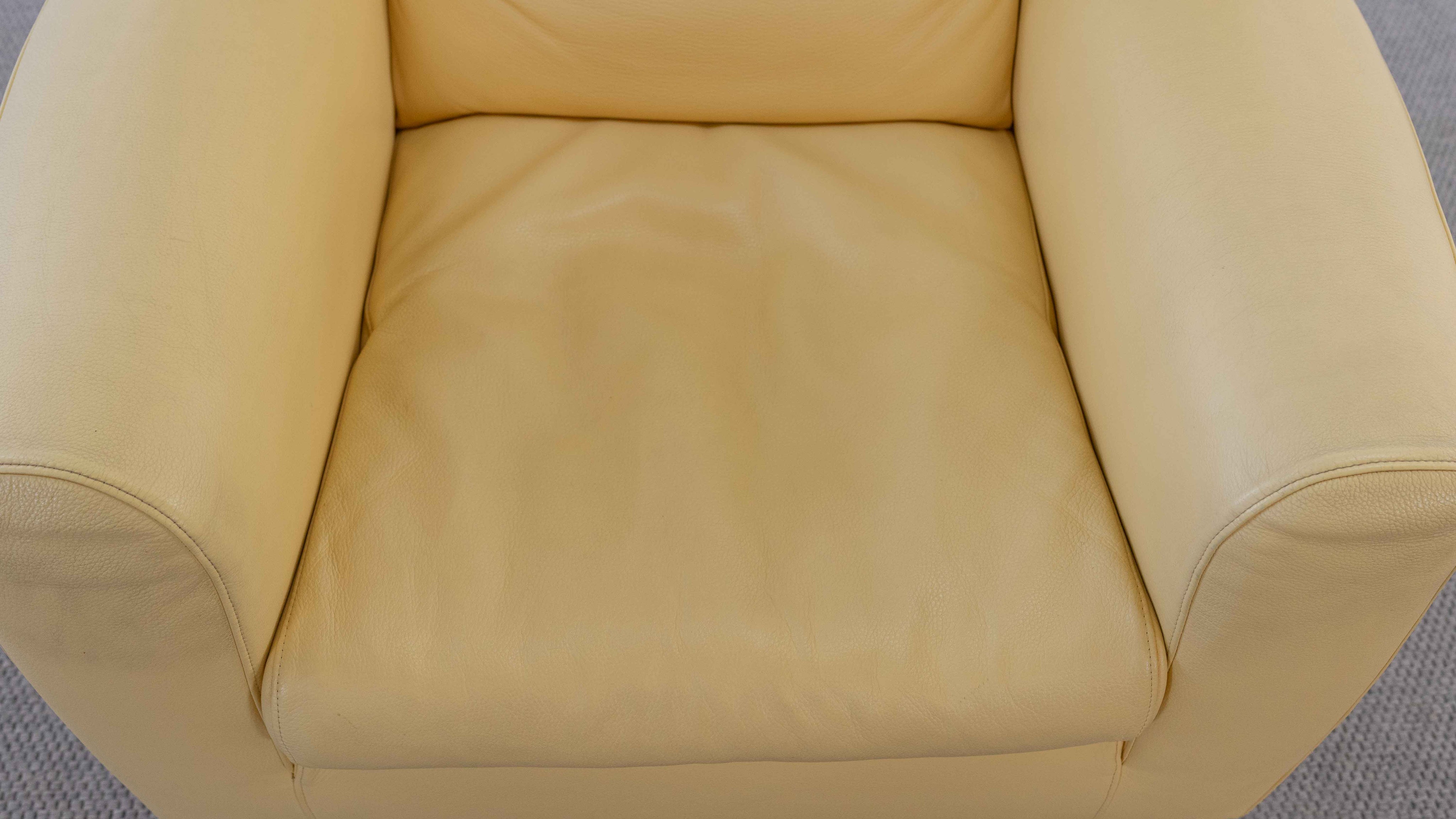 Drop_Armchair_by_Gerard_Van_den_Berg_for_Molteni_and_C_in_Yellow_Leather,_1990s