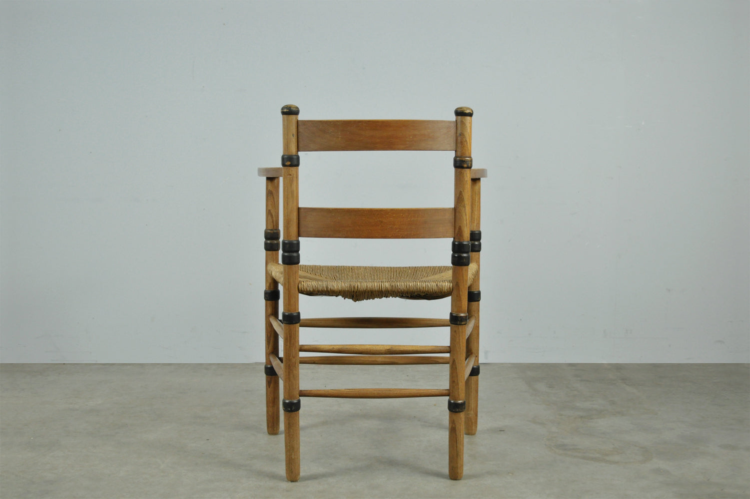 Dutch_ART_DECO_beech_chair_by_the_firm_Jac_Levee_NV,_1930s