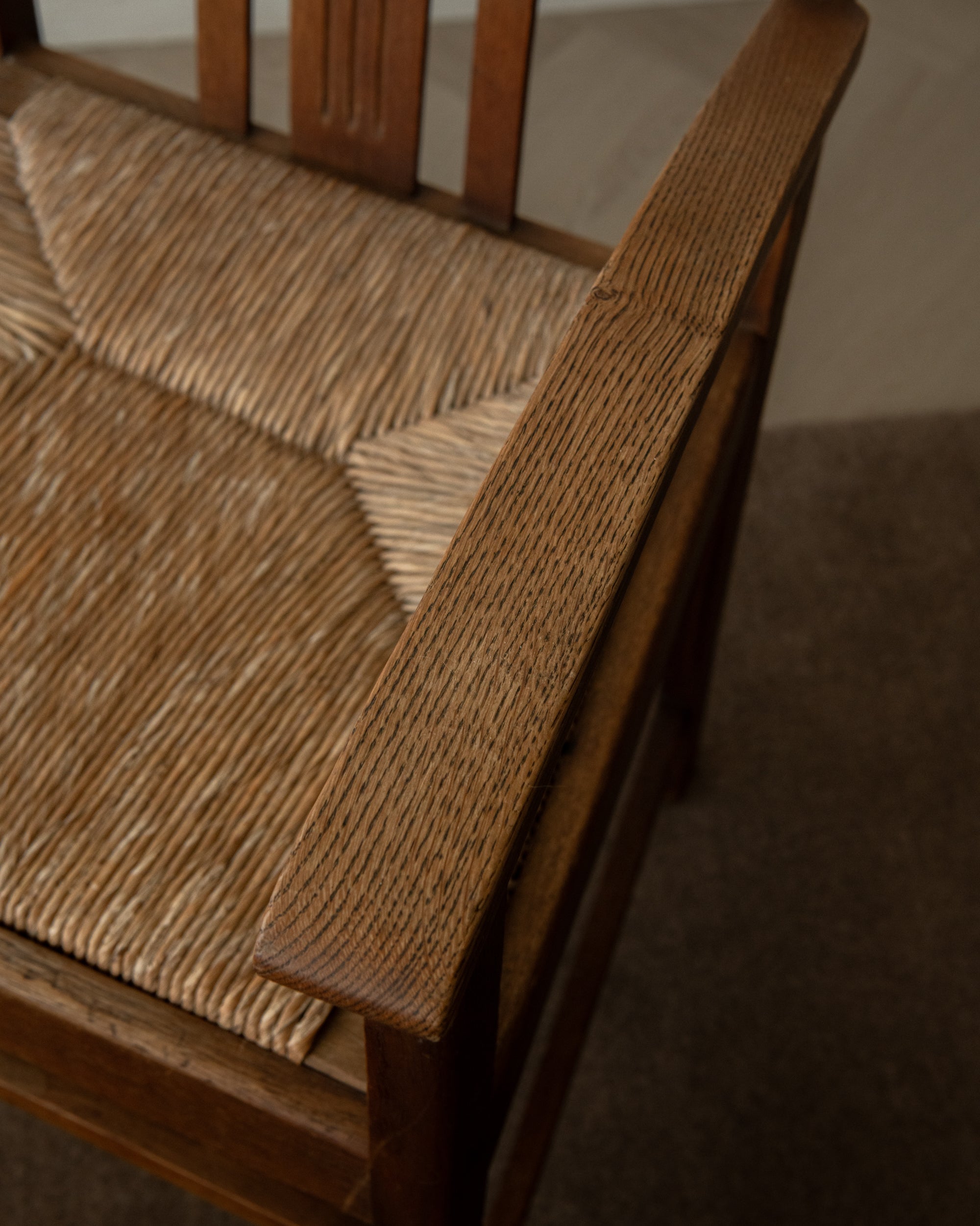 Dutch_Art_Deco_Oak_Armchair_with_Woven_Rush_Seat,_Amsterdam_School_Style,_Netherlands,_1920s