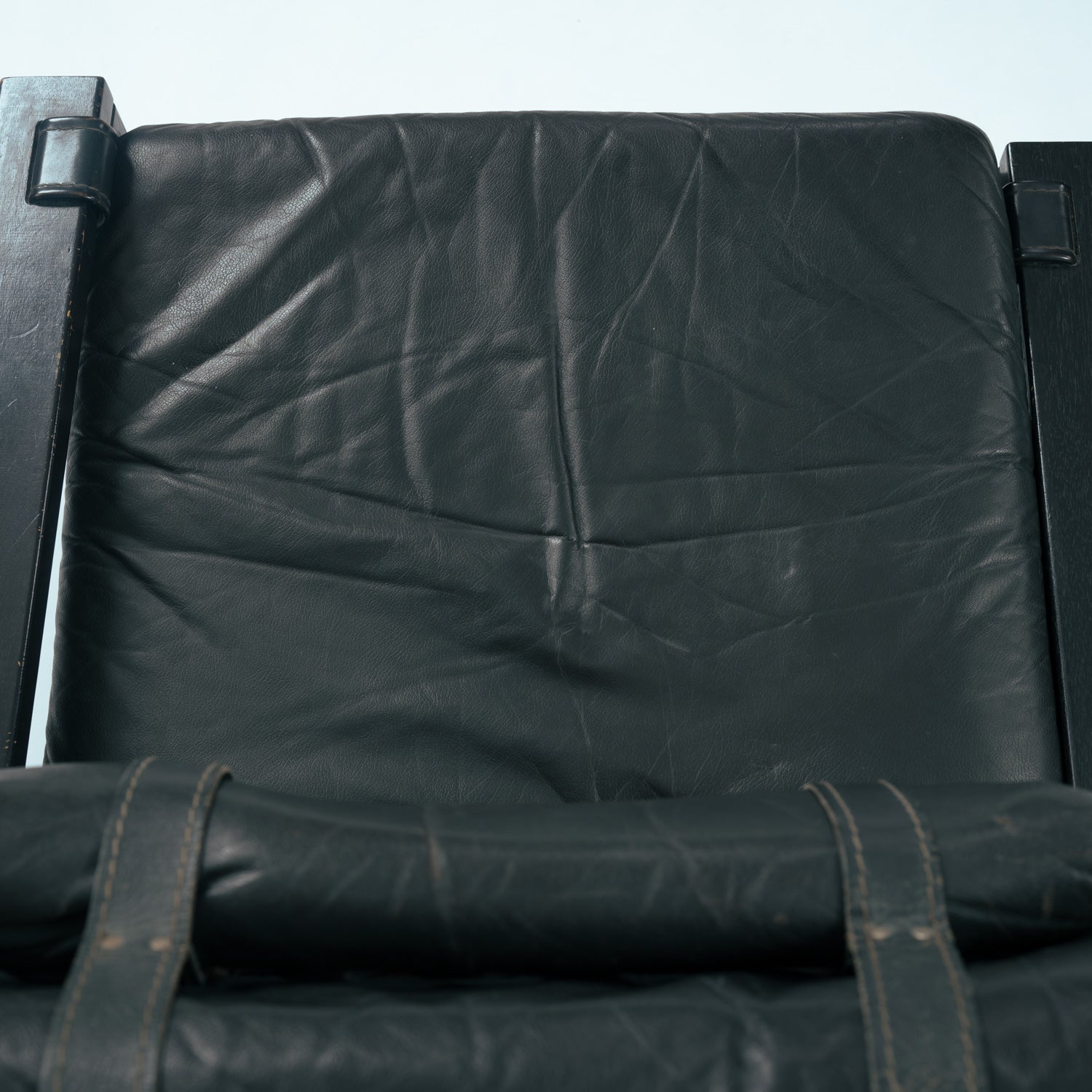Set_of_Sonja_Wasseur_Black_Leather_Lounge_Chair_and_Ottoman,_Netherlands_1974