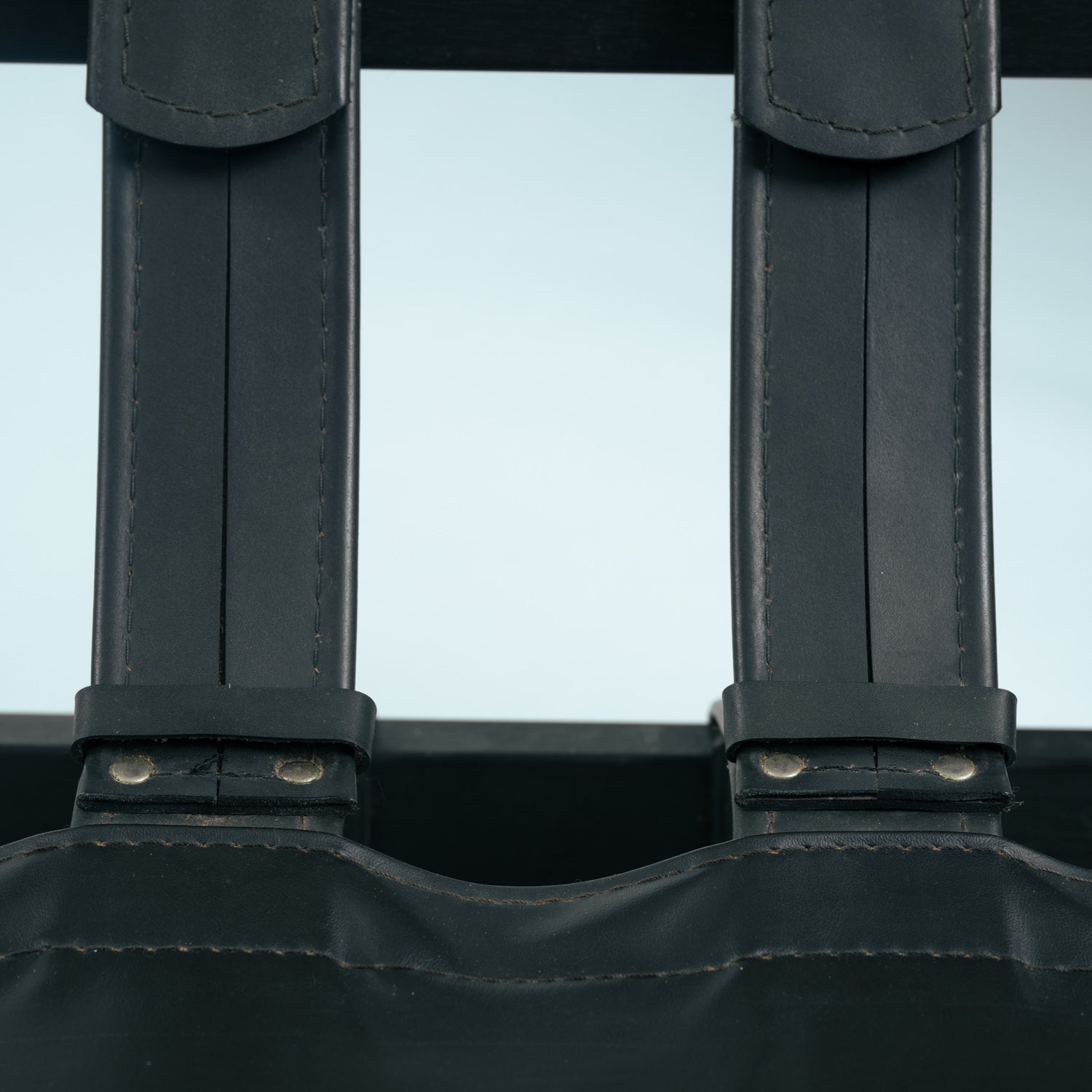 Set_of_Sonja_Wasseur_Black_Leather_Lounge_Chair_and_Ottoman,_Netherlands_1974
