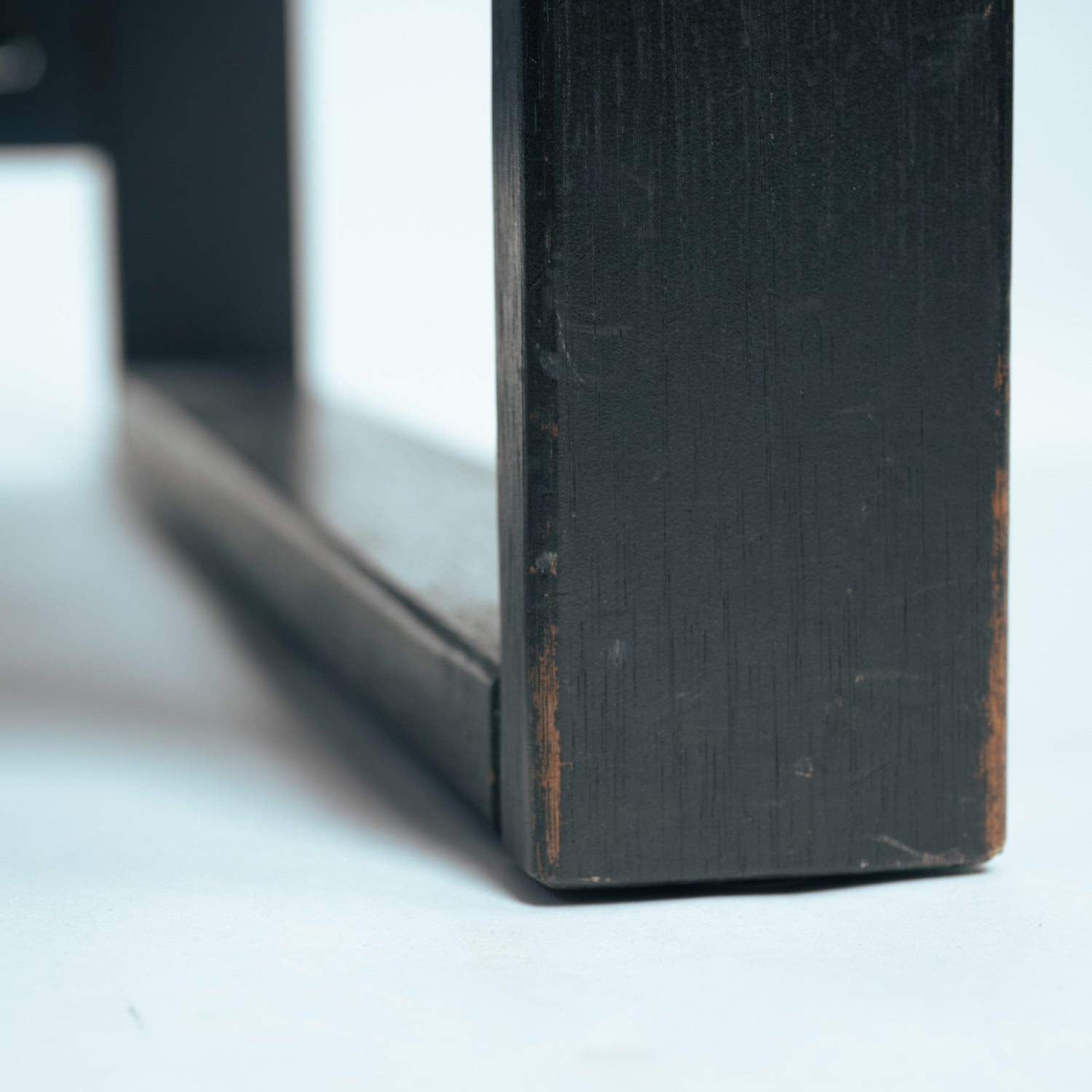 Set_of_Sonja_Wasseur_Black_Leather_Lounge_Chair_and_Ottoman,_Netherlands_1974