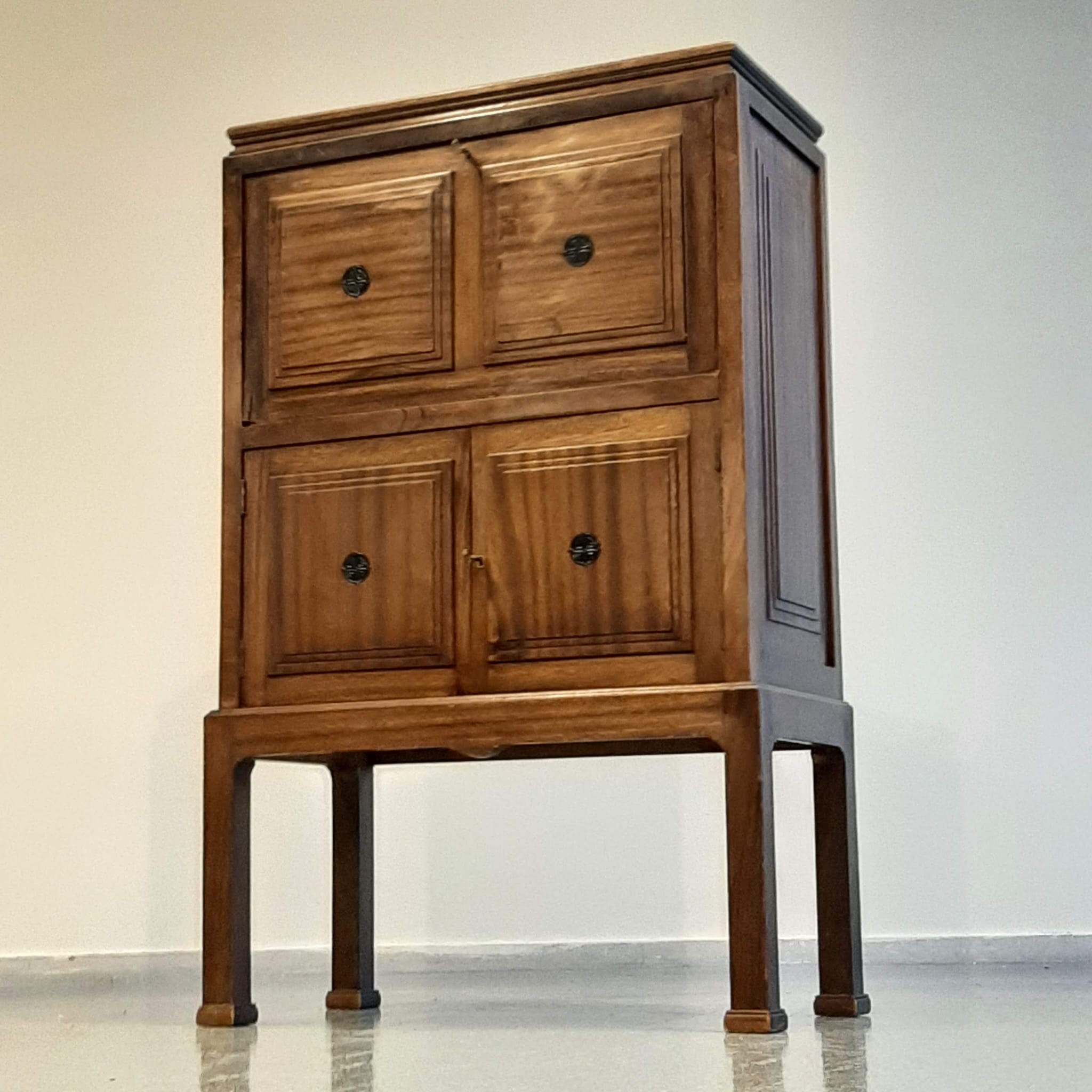Rare_Pander_&_Sons_Hague_School_Cabinet,_Dutch_Modernist_Oak_Storage_Cabinet