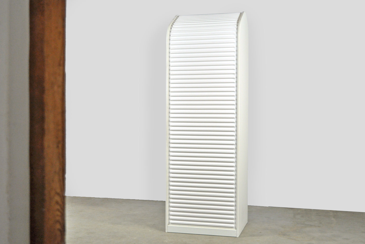 Dutch_Design_1970s_Amsterdammer_cabinet_by_Pastoe,_Aldo_van_den_Nieuwelaar