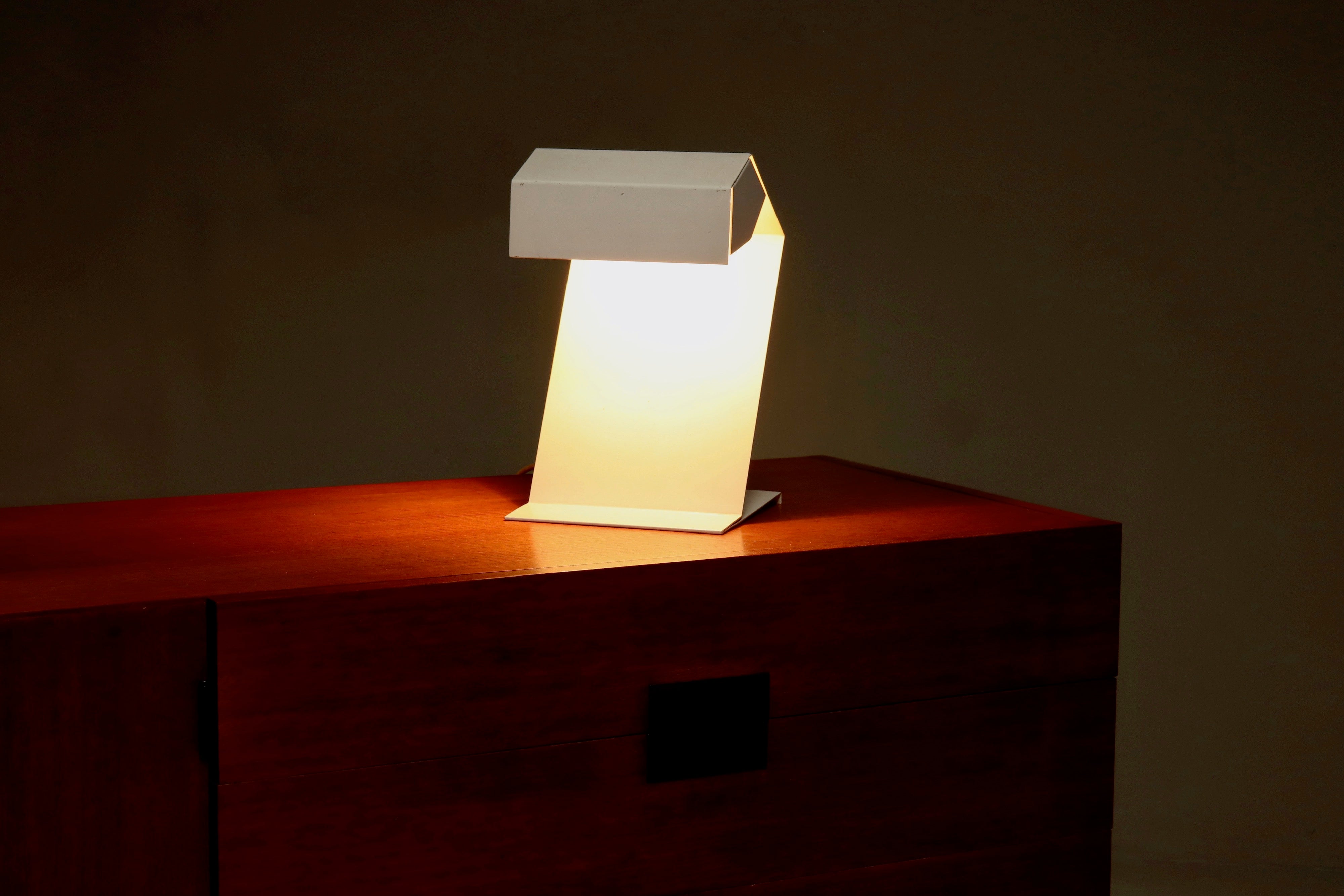 Modernist_Steel_Table_Lamp,_1960s,_Netherlands