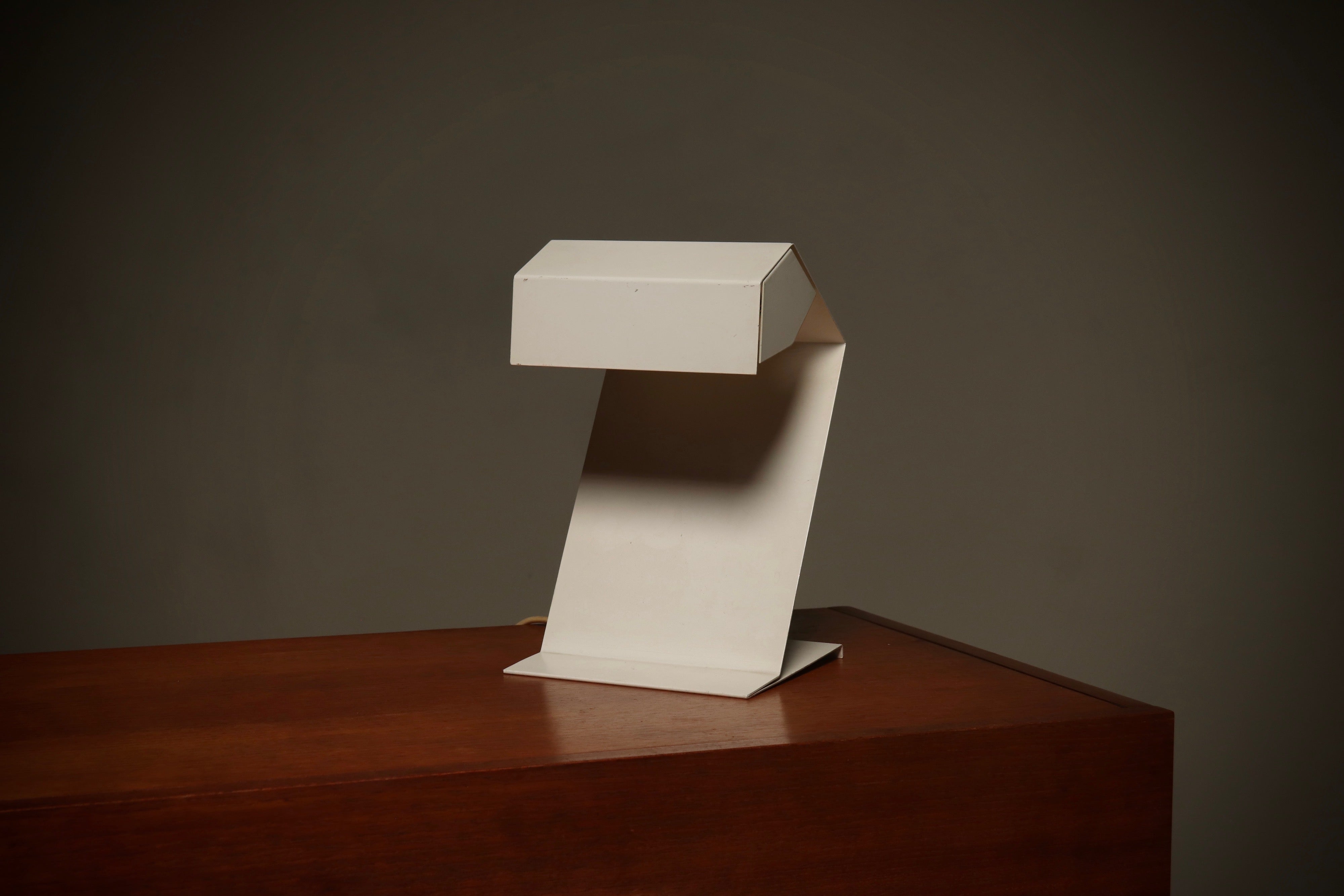 Modernist_Steel_Table_Lamp,_1960s,_Netherlands
