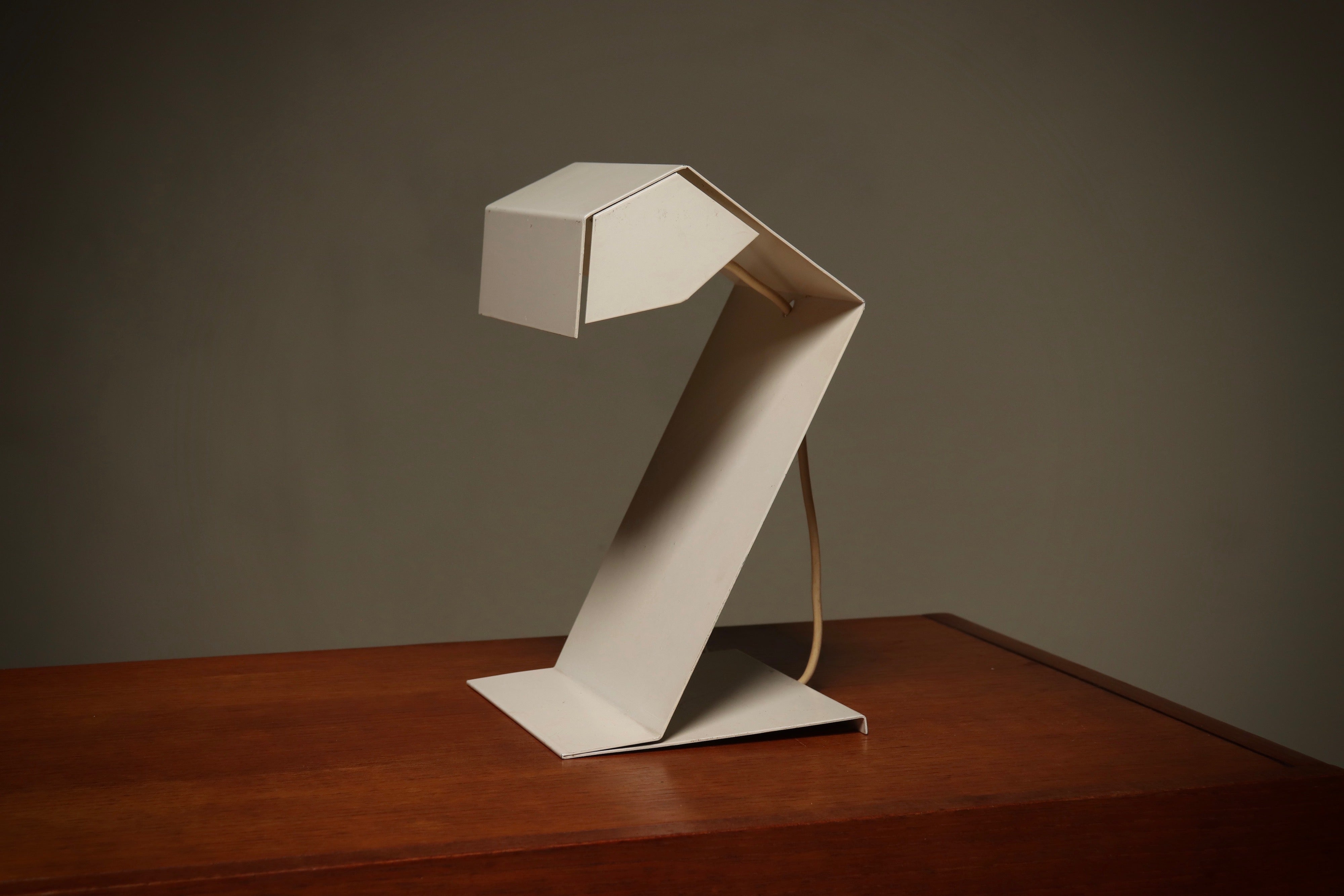 Modernist_Steel_Table_Lamp,_1960s,_Netherlands