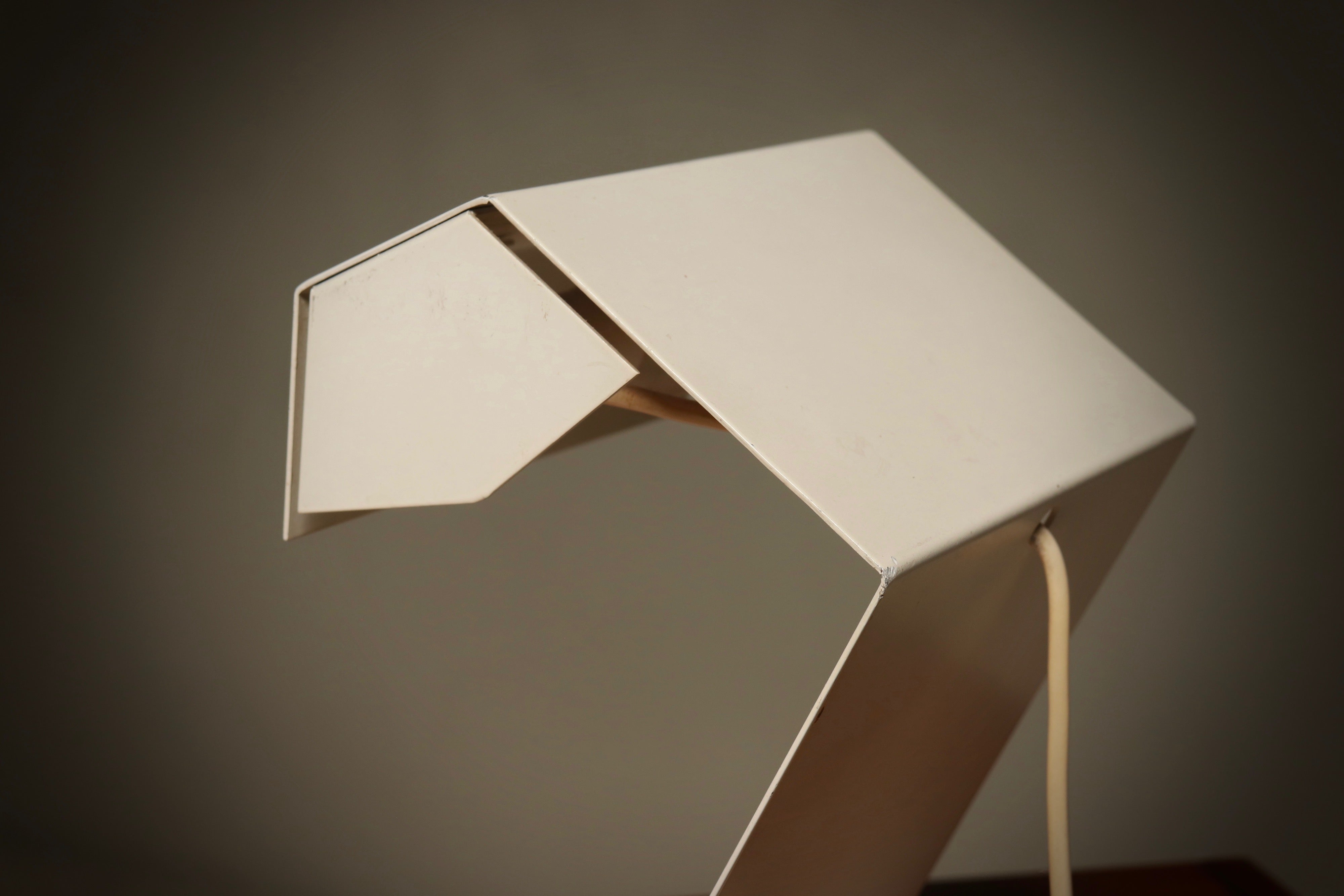 Modernist_Steel_Table_Lamp,_1960s,_Netherlands