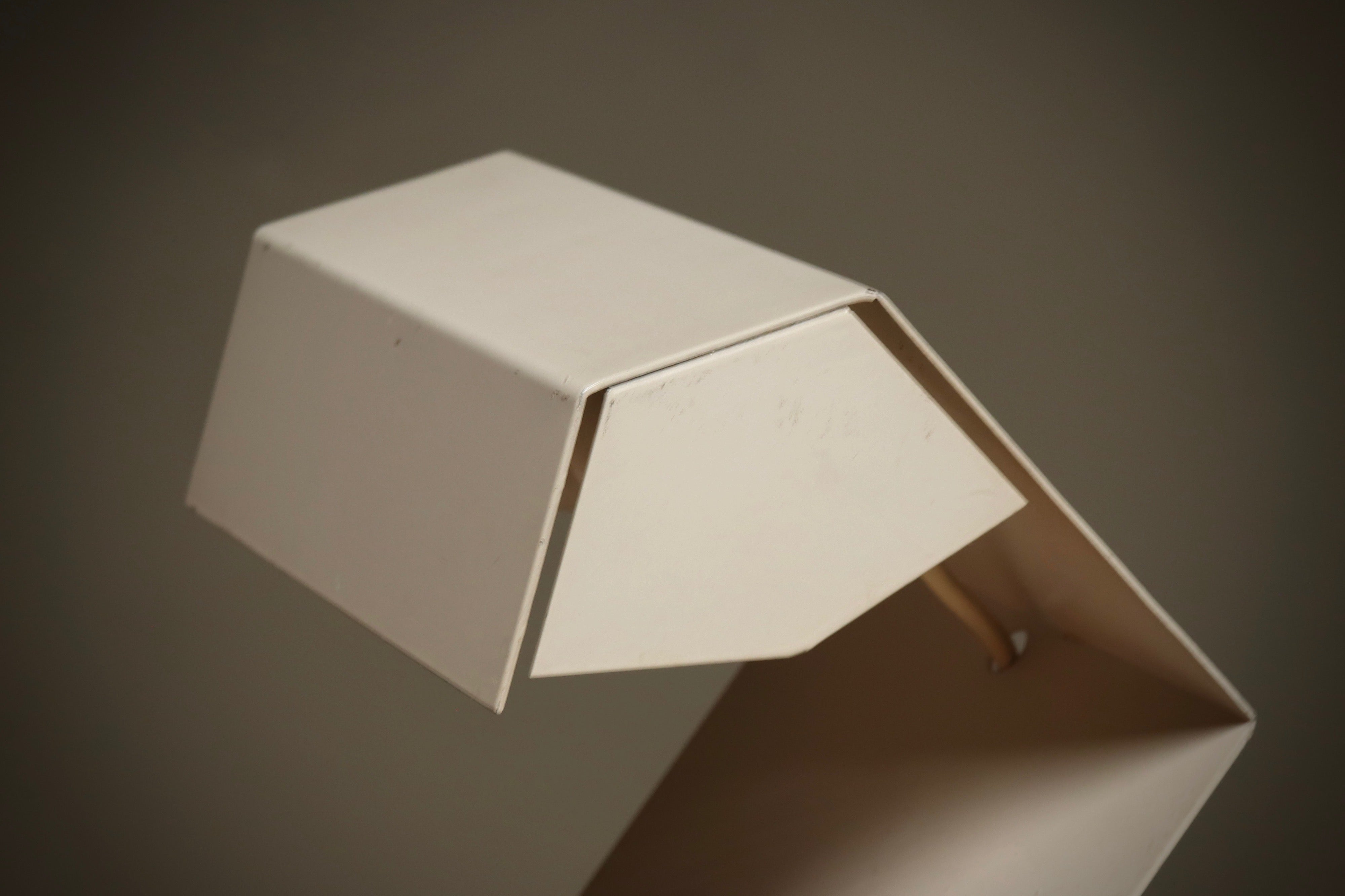 Modernist_Steel_Table_Lamp,_1960s,_Netherlands