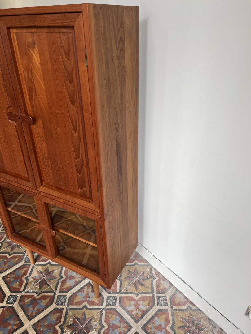 Teak_Display_Cabinet_by_Dyrlund,_Denmark,_1960s