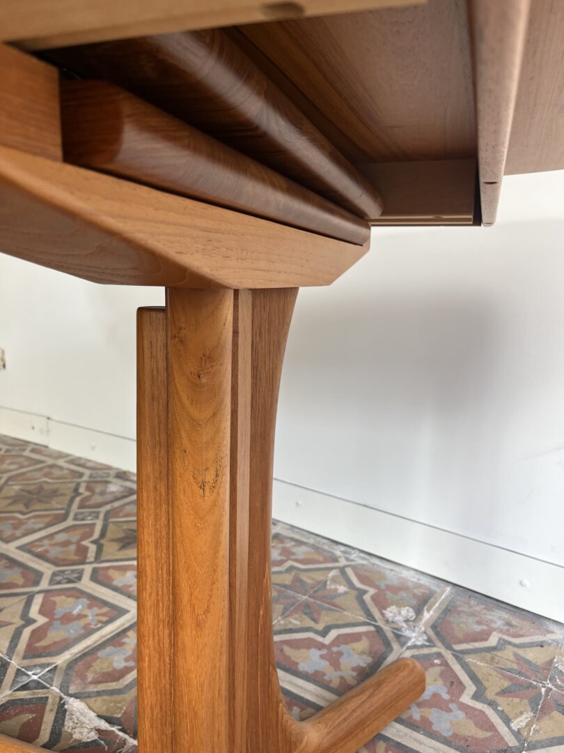 Dyrlund_Teak_Oval_Extendable_Dining_Table,_Denmark_1960s