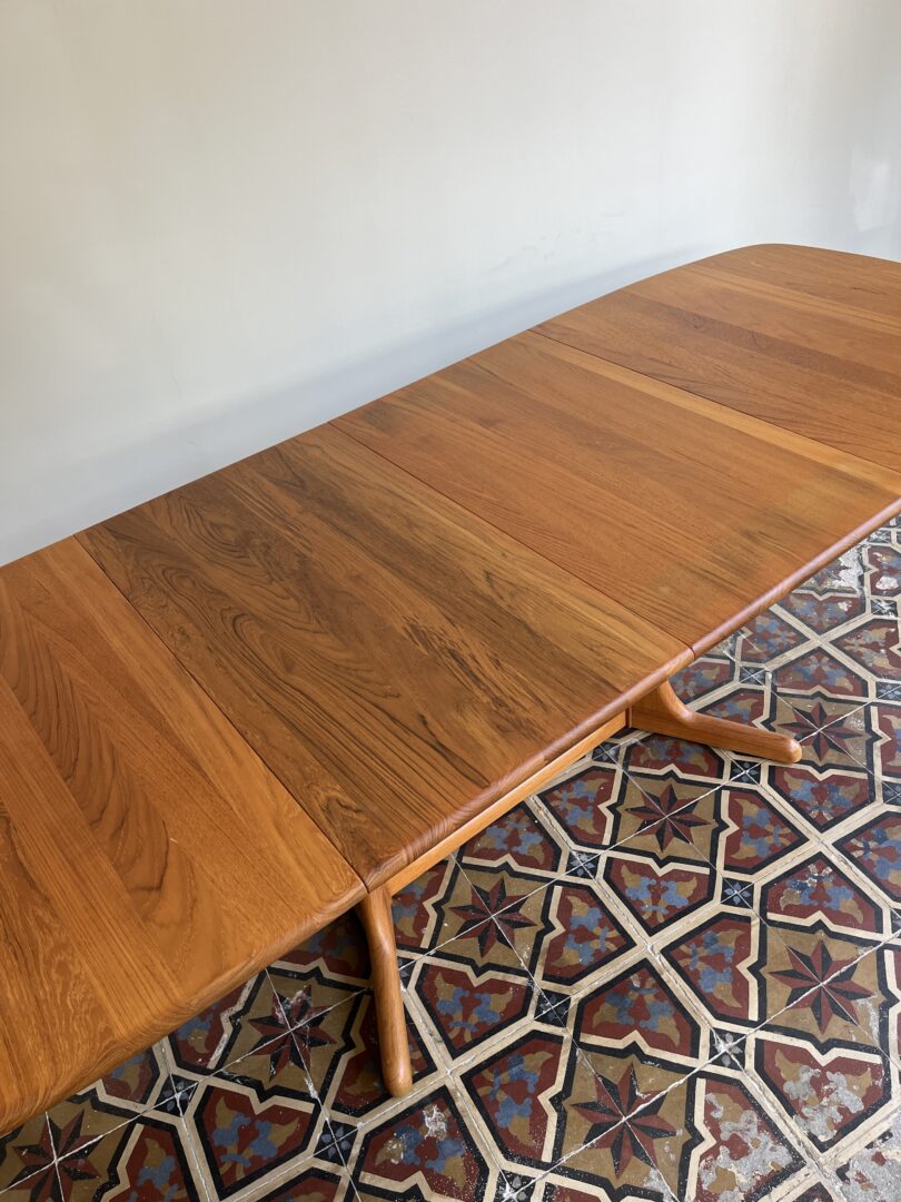 Dyrlund_Teak_Oval_Extendable_Dining_Table,_Denmark_1960s