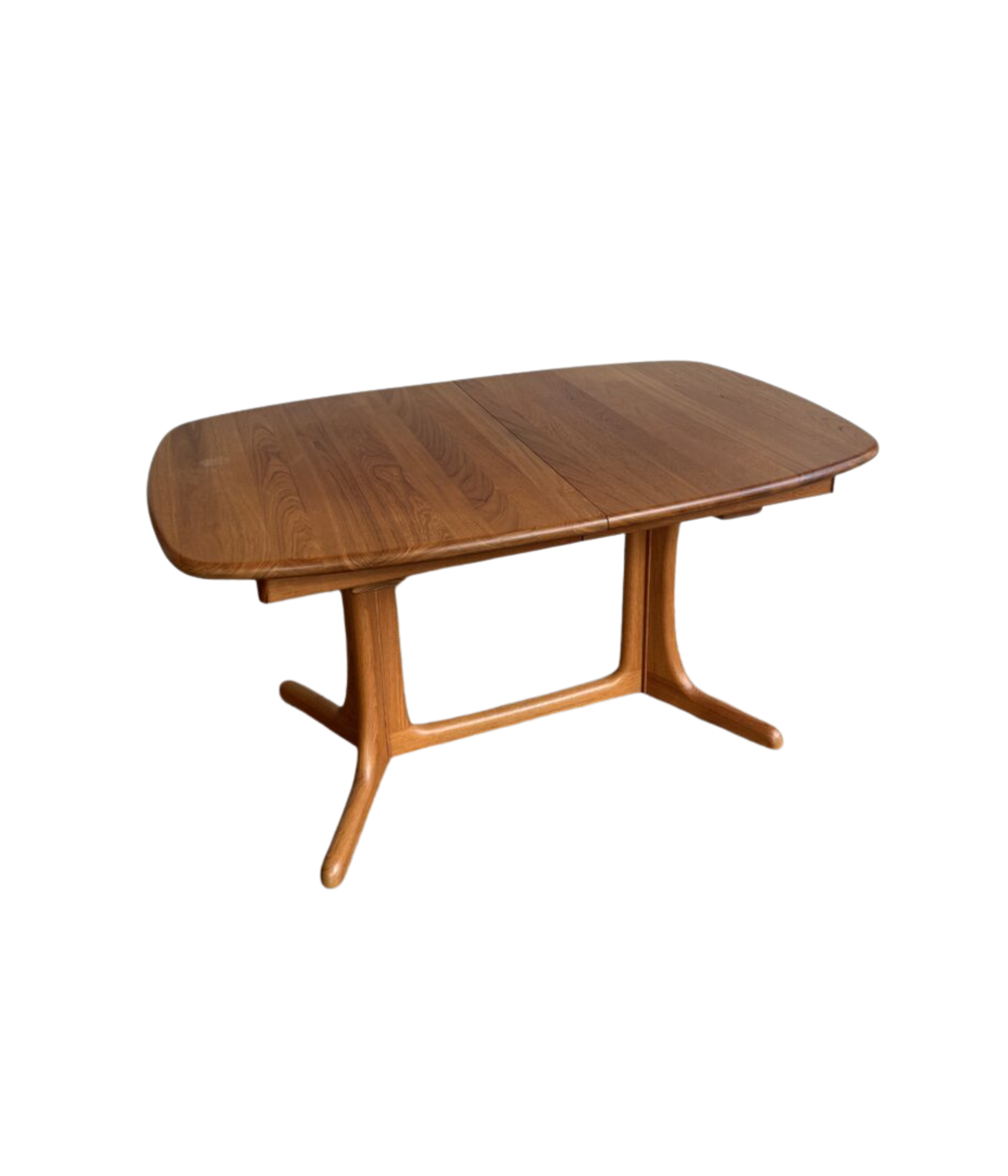 Dyrlund_Teak_Oval_Extendable_Dining_Table,_Denmark_1960s