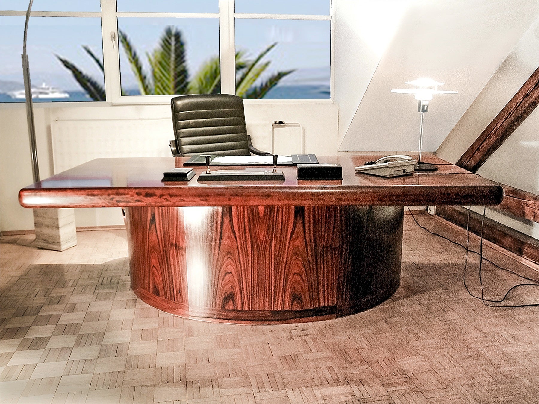 DYRLUND_Skyline_Rosewood_Executive_Office_Suite,_Denmark,_1970s
